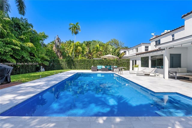 1 of 1 - 5120 Alton Road, Miami Beach, FL