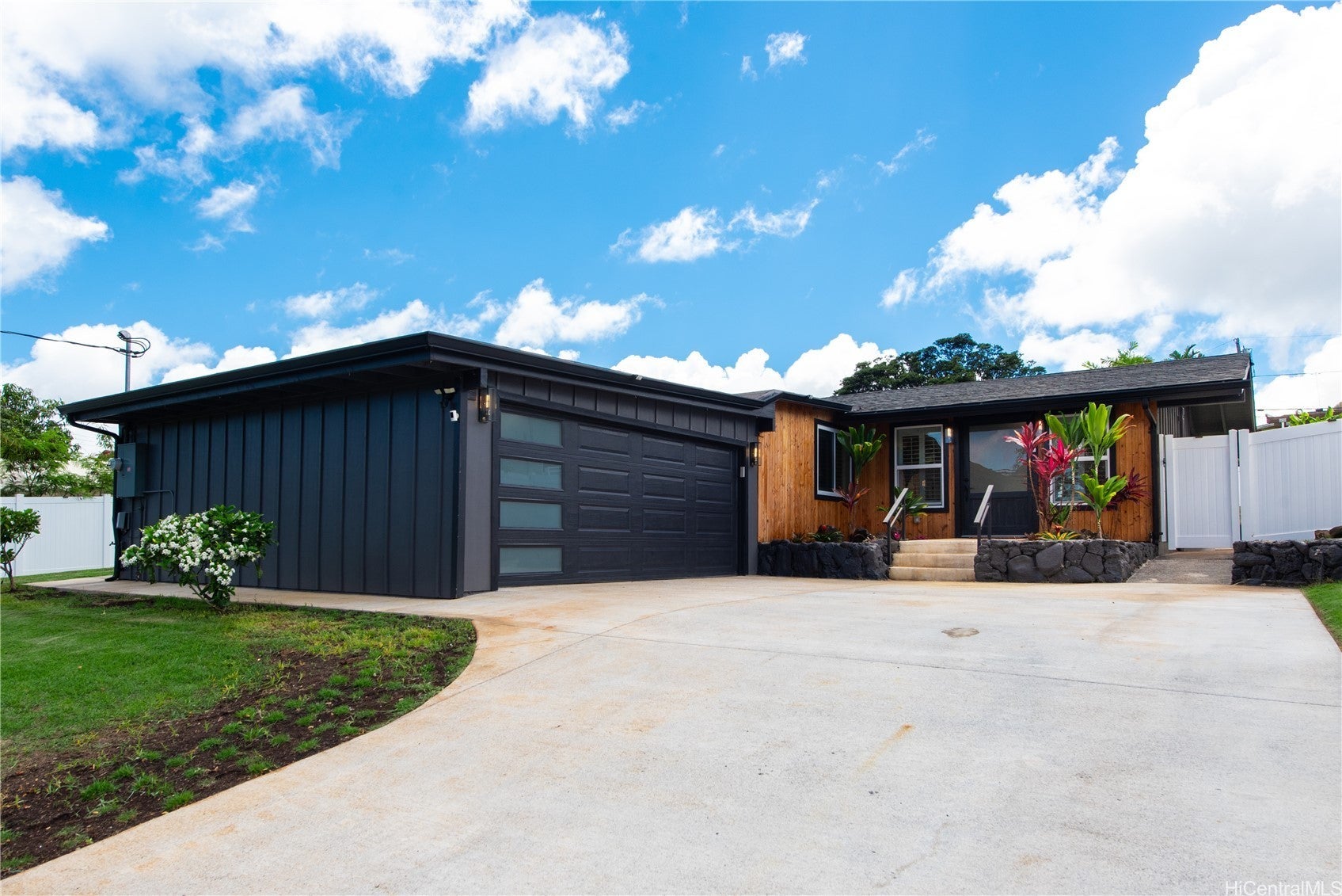 Photo of Listing #202520664