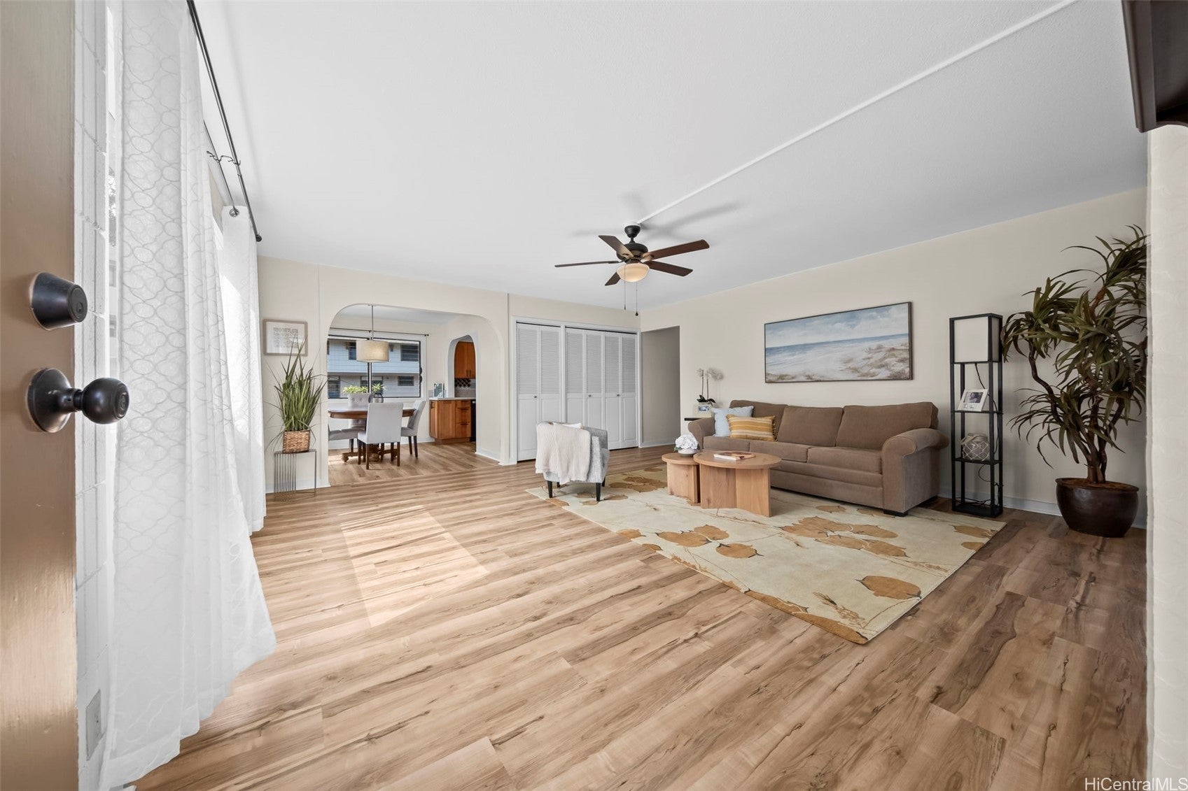 Photo of Listing #202524176