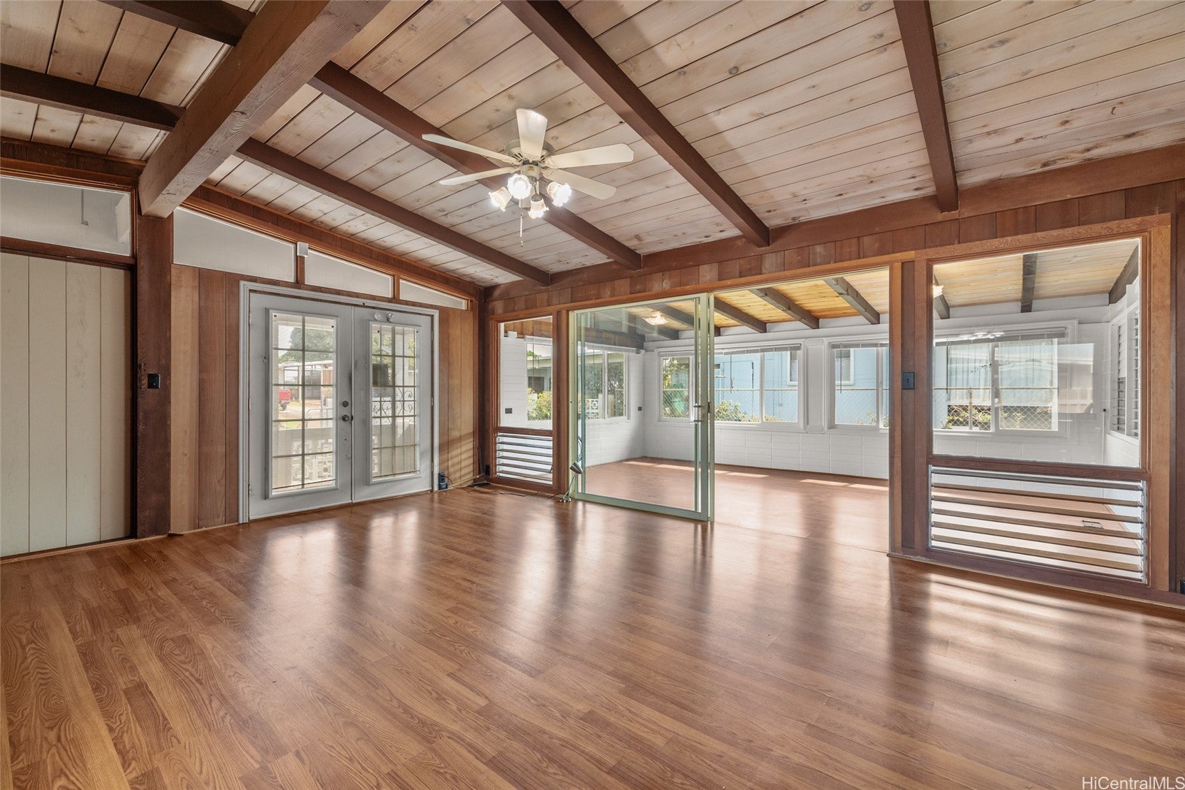 Photo of Listing #202525943