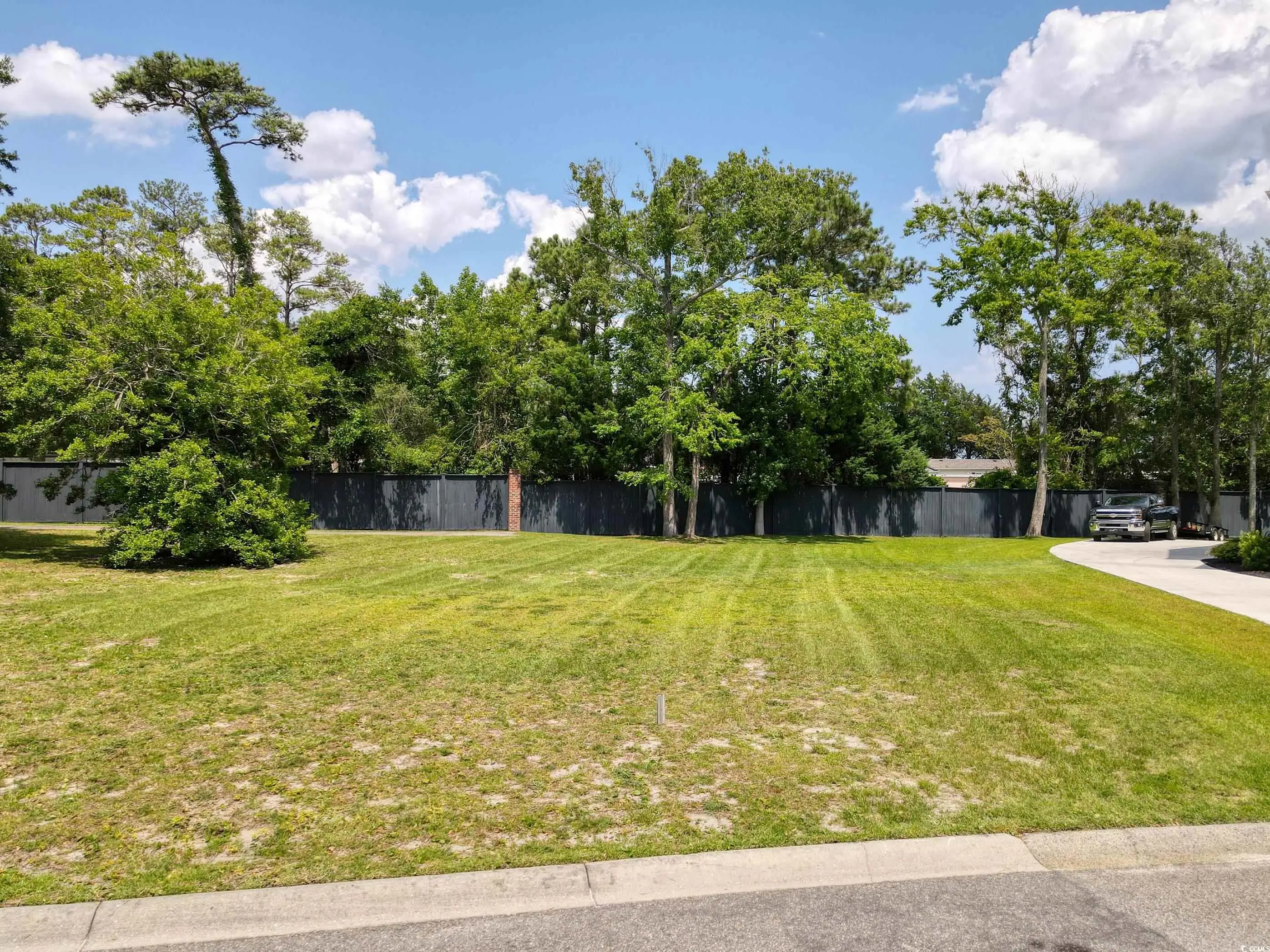 Photo of Listing #2205142