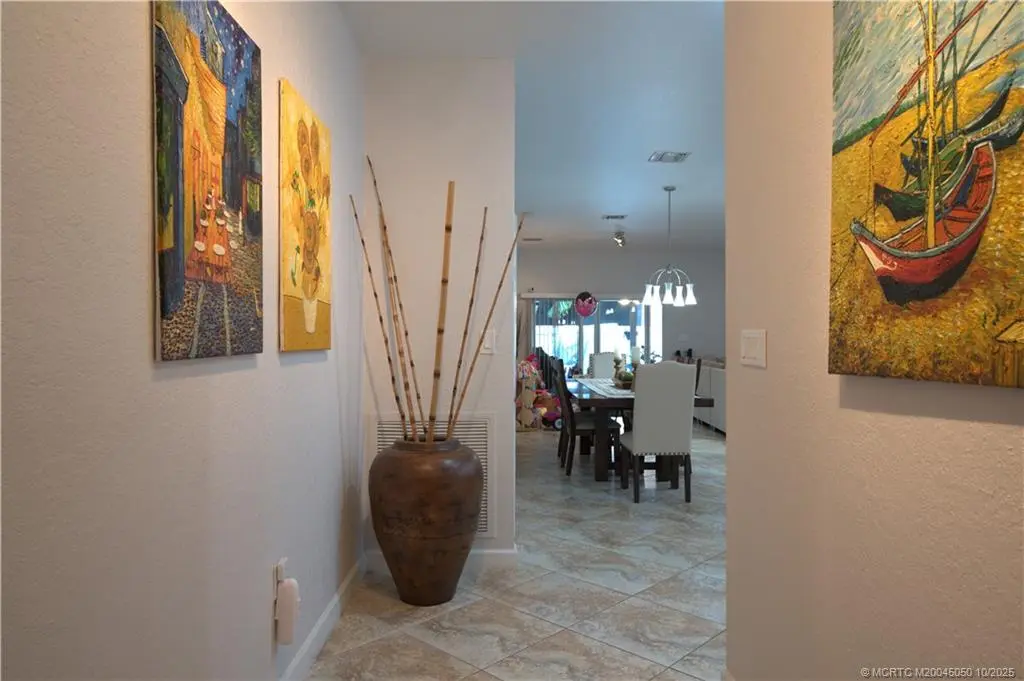 5 of 32 - 115 1st Court, Dania, FL