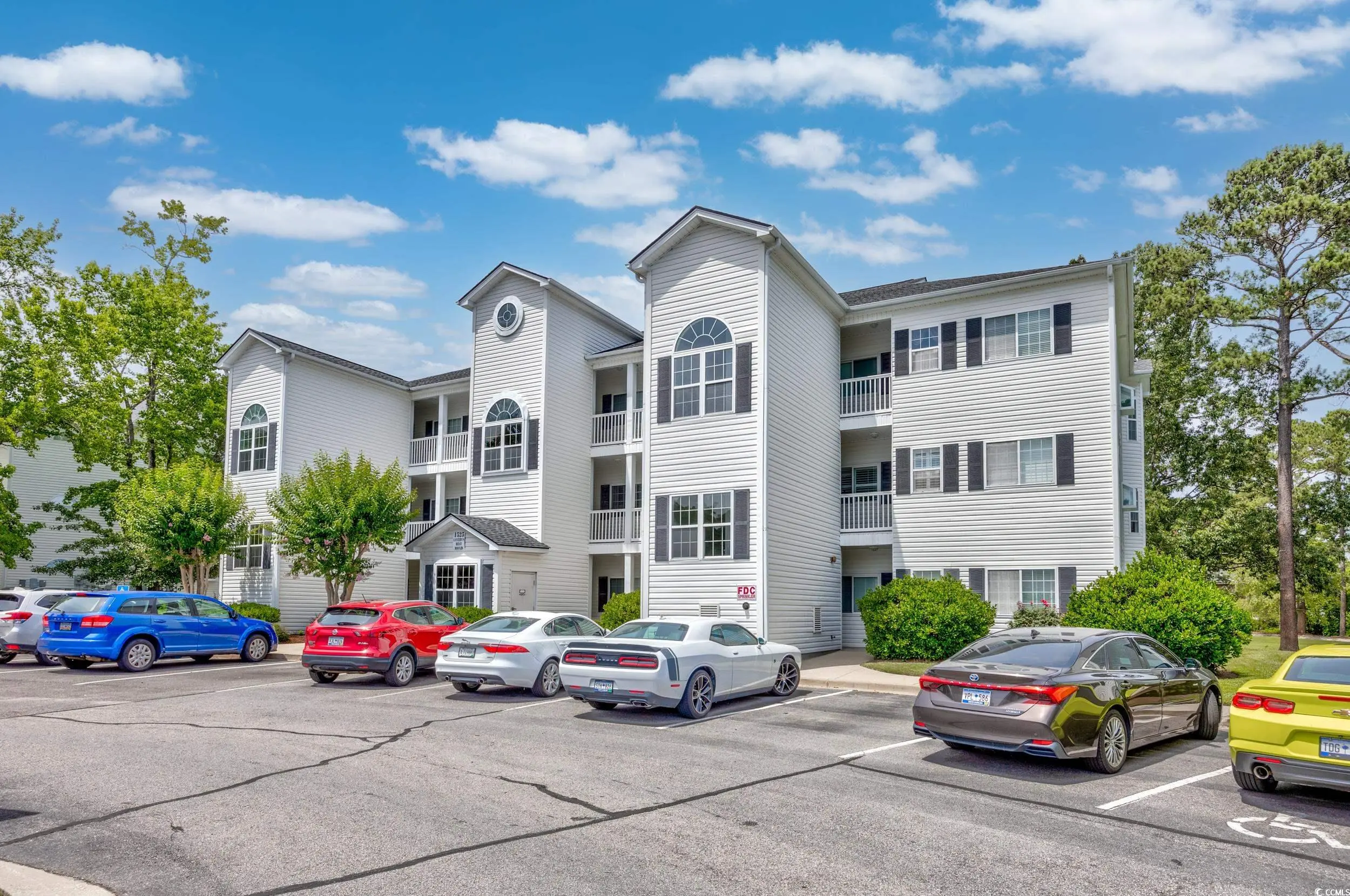 Photo of Listing #2413212