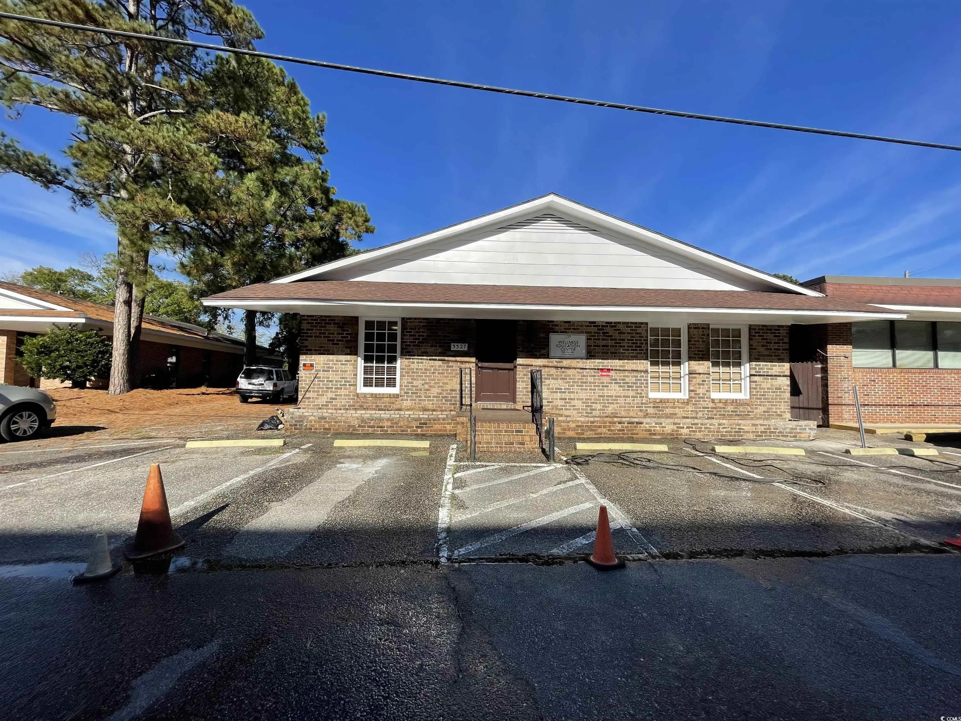 Photo of Listing #2428512