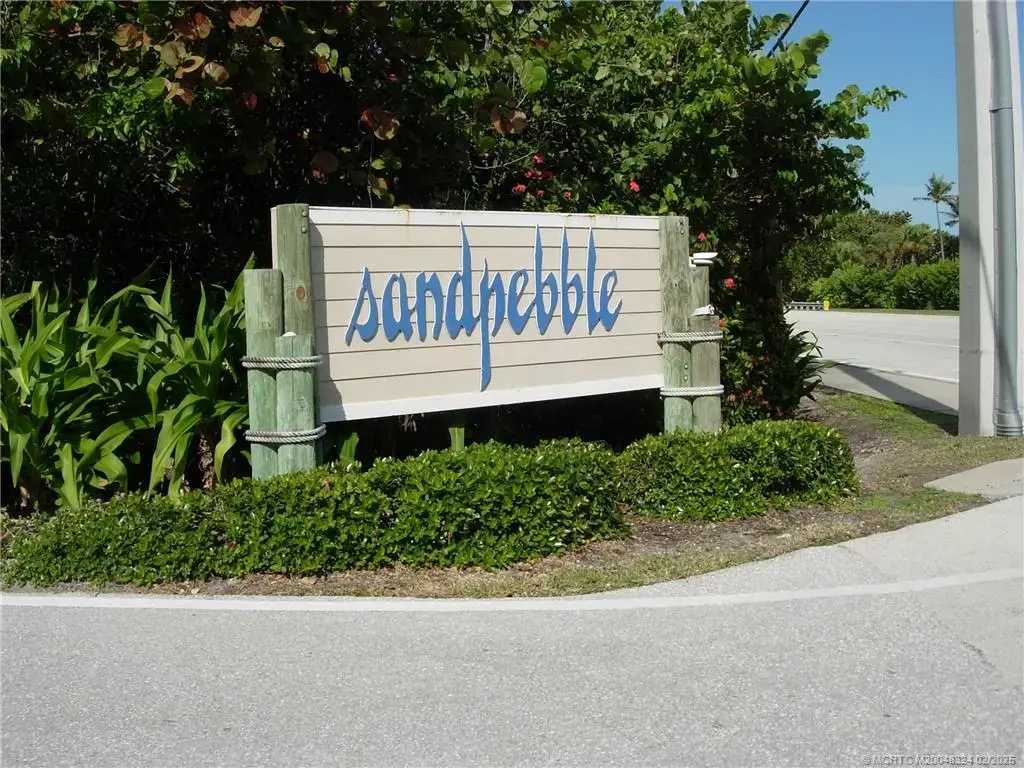 2641 Ocean Boulevard 201, Stuart