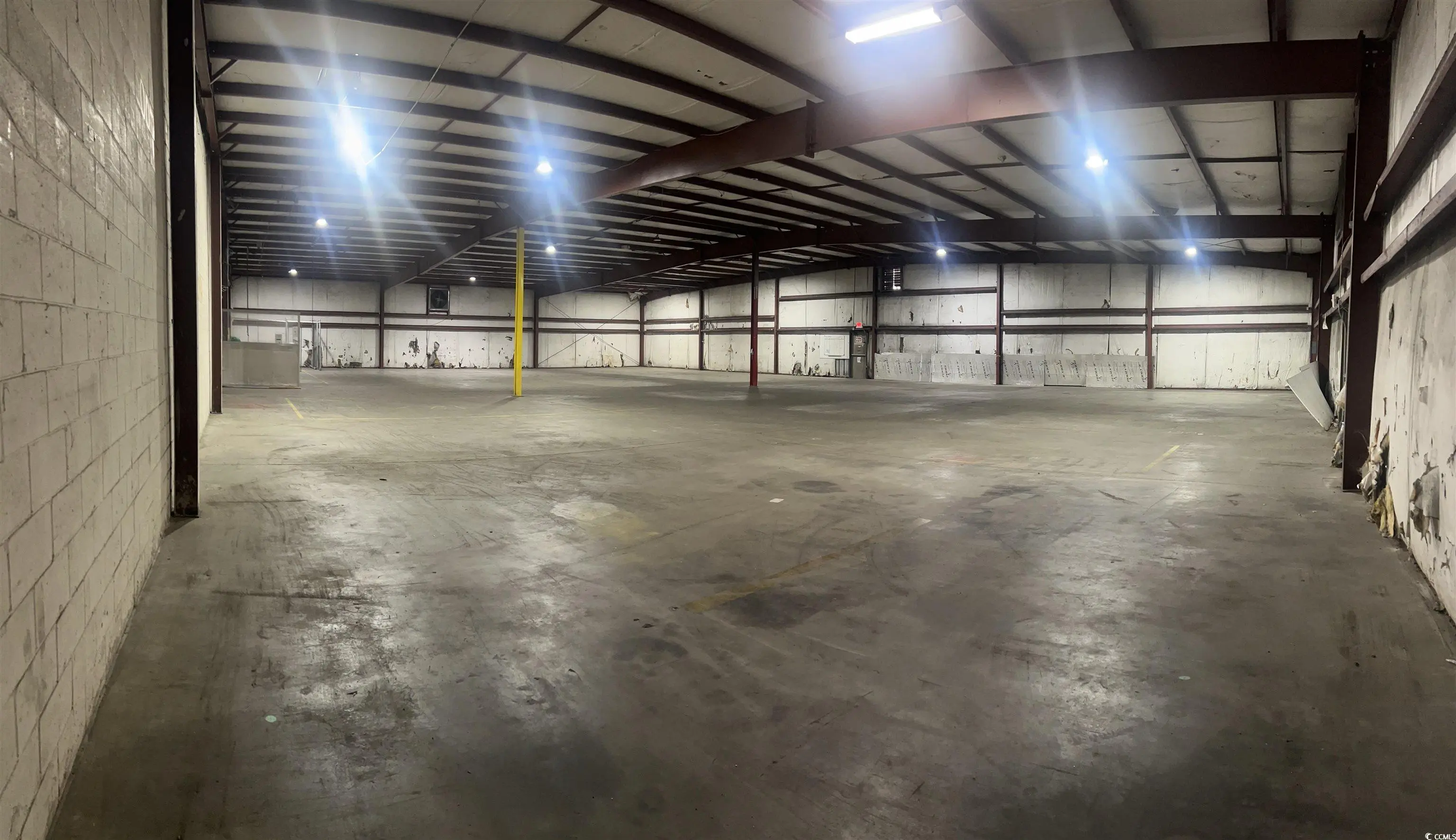 Photo of Listing #2500491