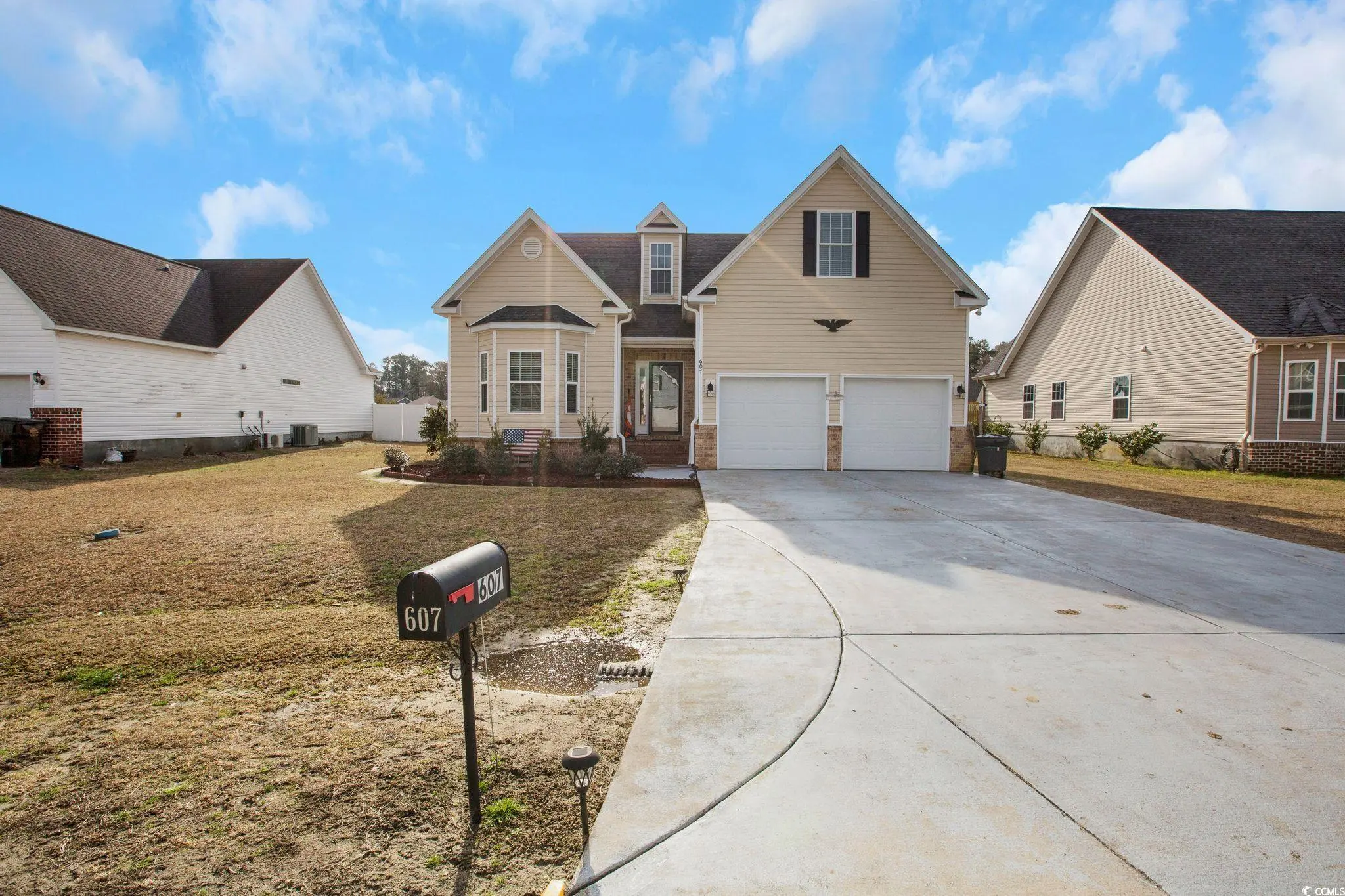 Photo of Listing #2502768