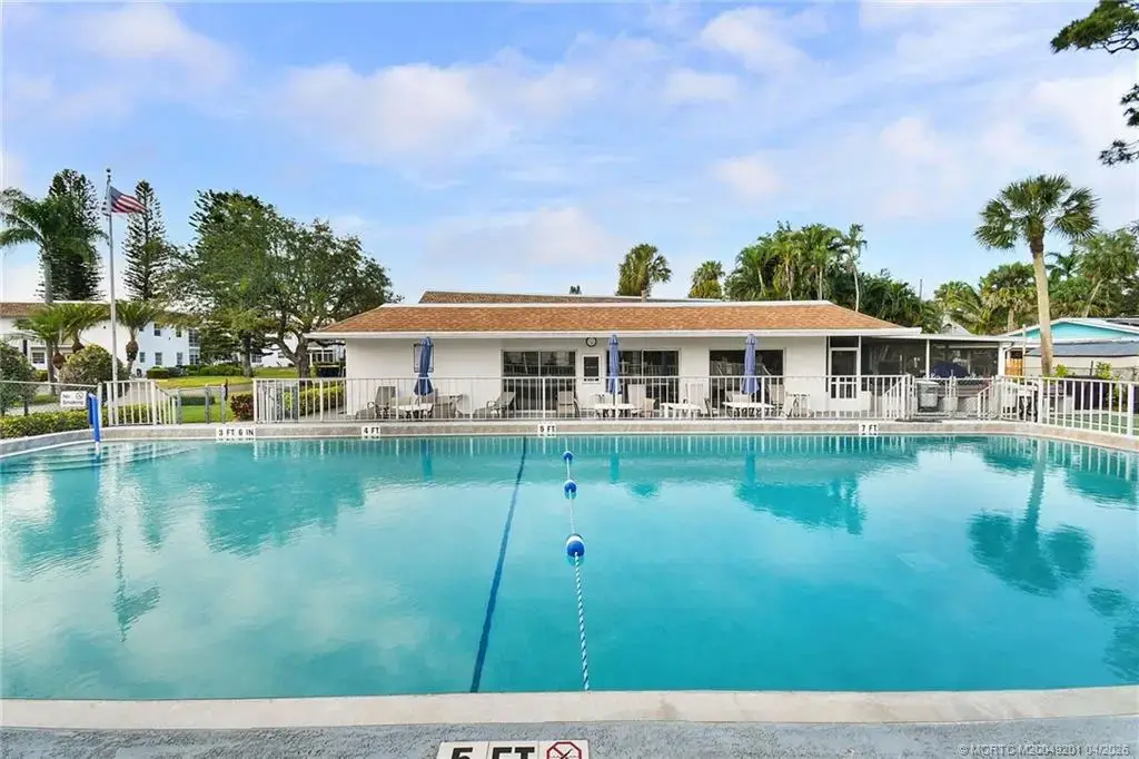 2950 Ocean Boulevard 4-4, Stuart