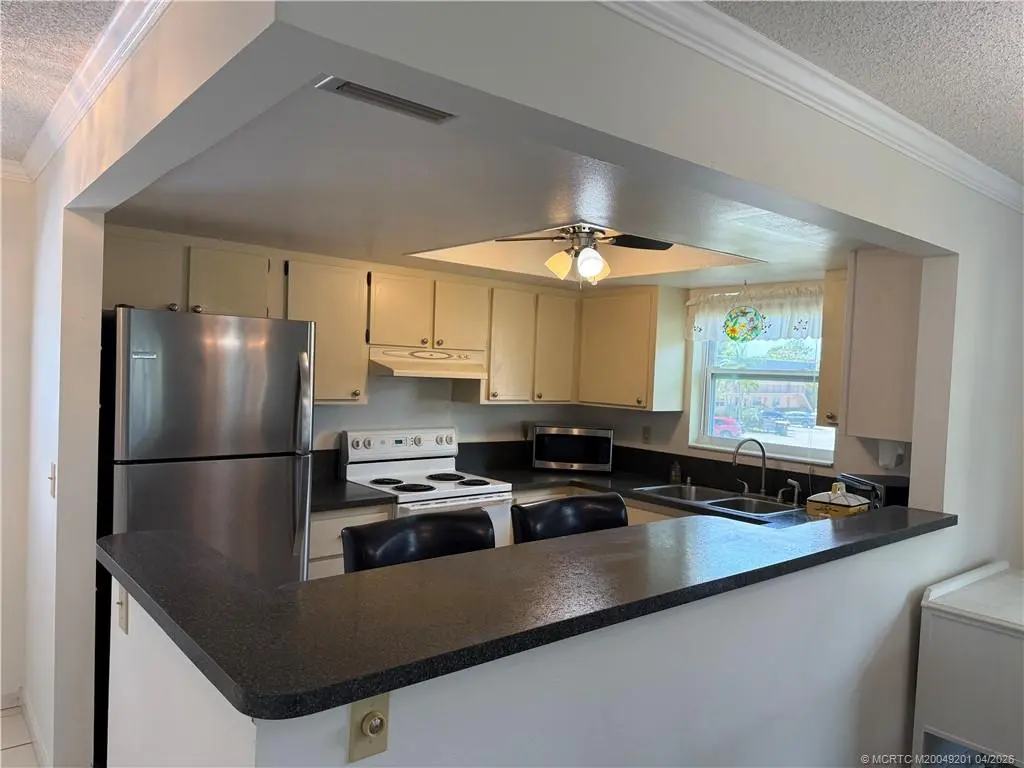 3 of 36 - 2950 Ocean Boulevard 4-4, Stuart, FL
