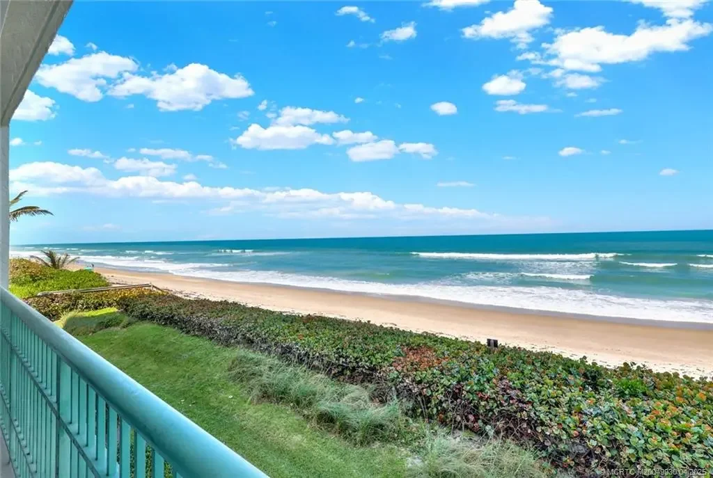 Photo of Listing #M20049930