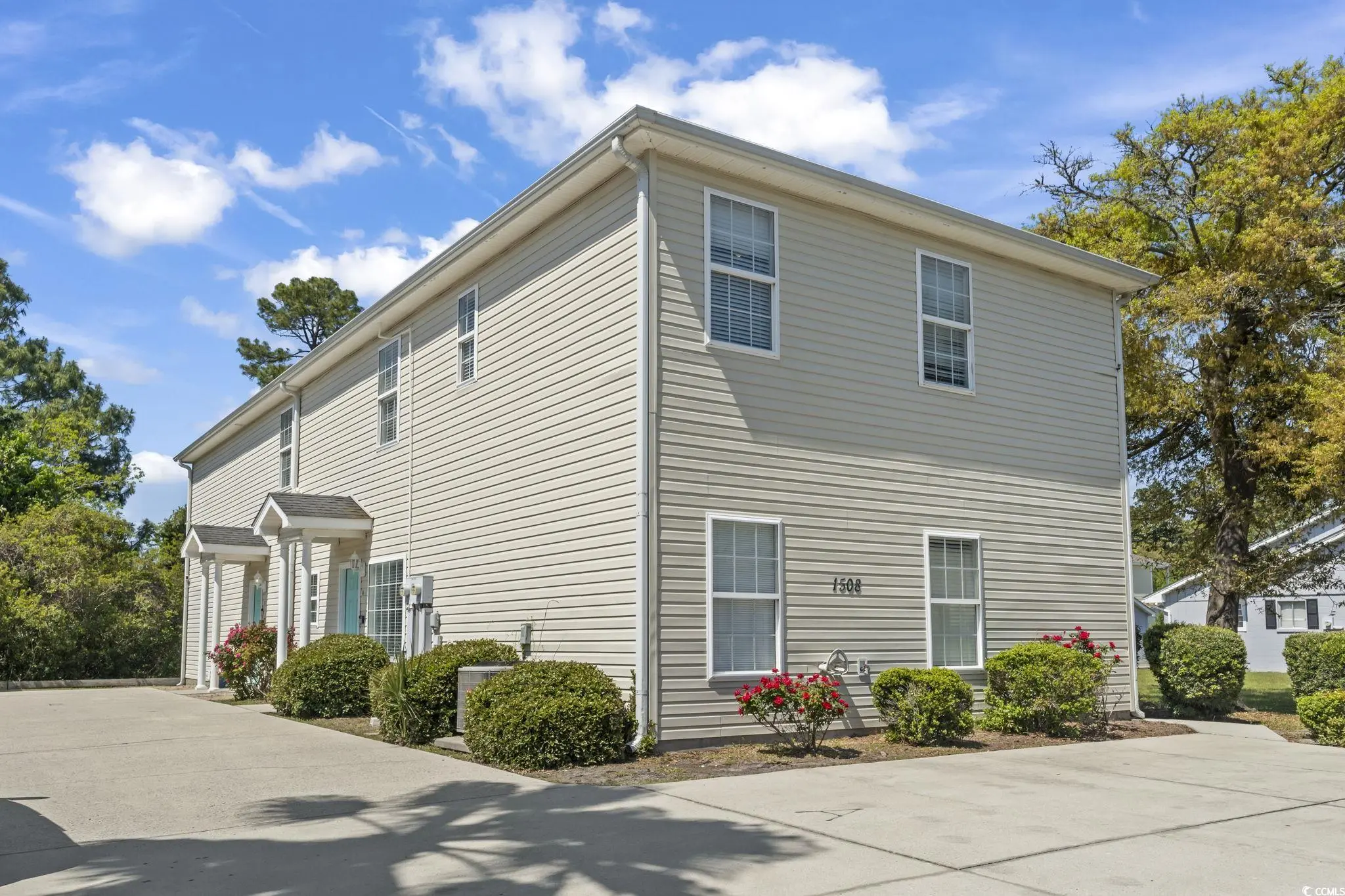 Photo of Listing #2509820