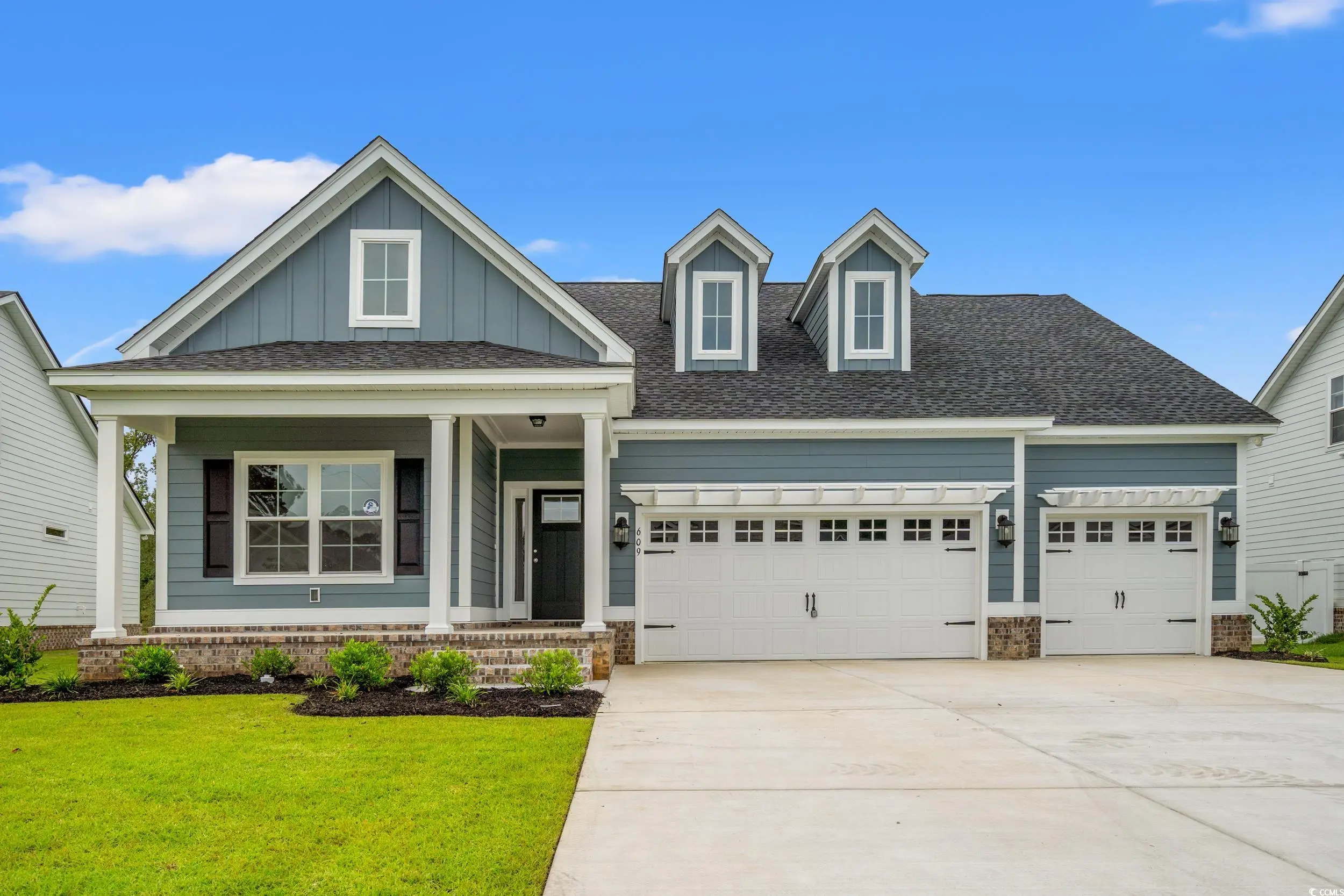 Photo of Listing #2510697