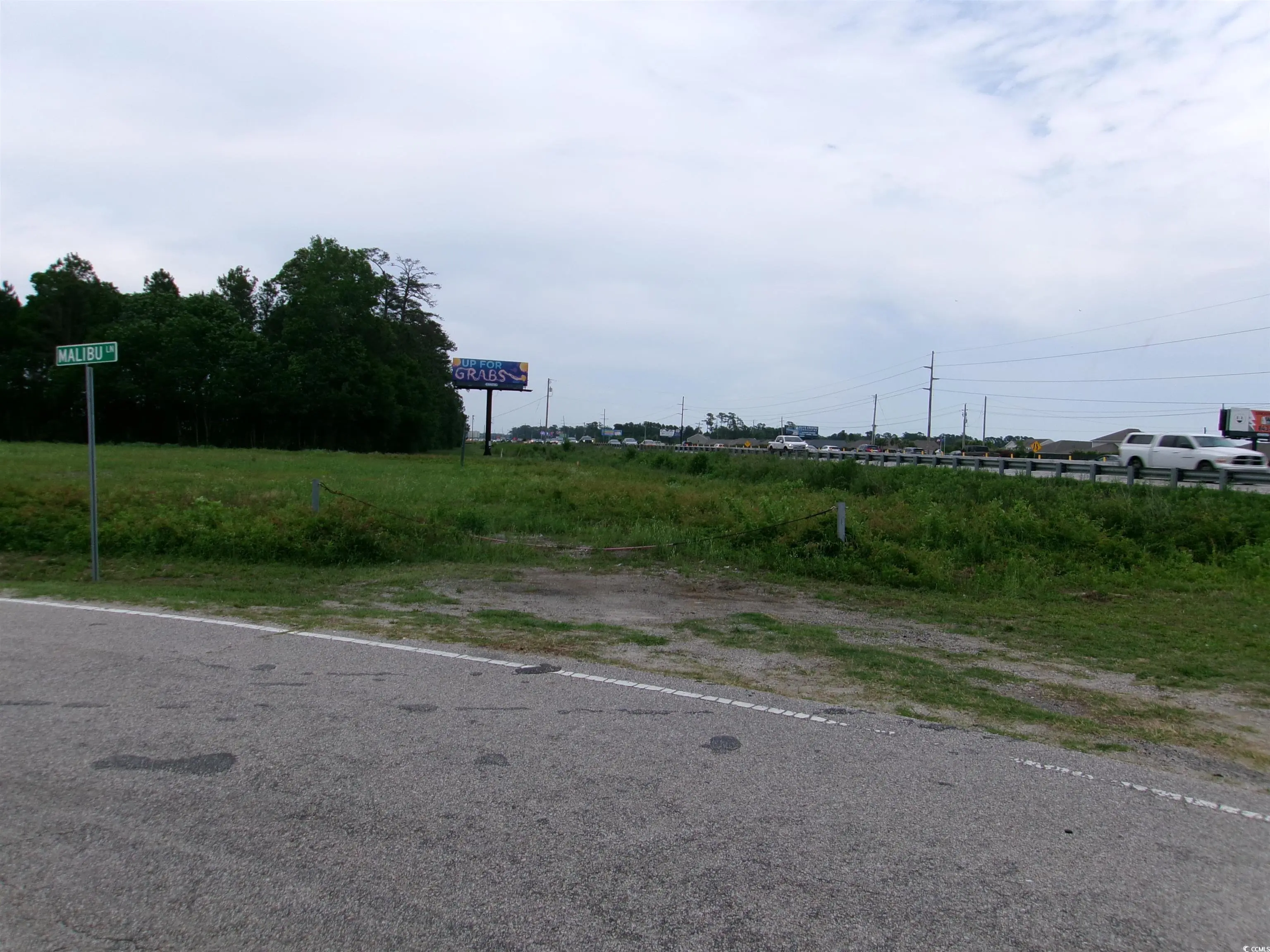 Photo of Listing #2512440