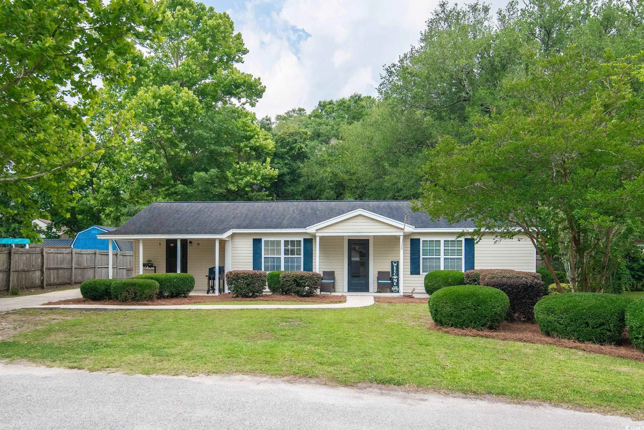 Photo of Listing #2512731