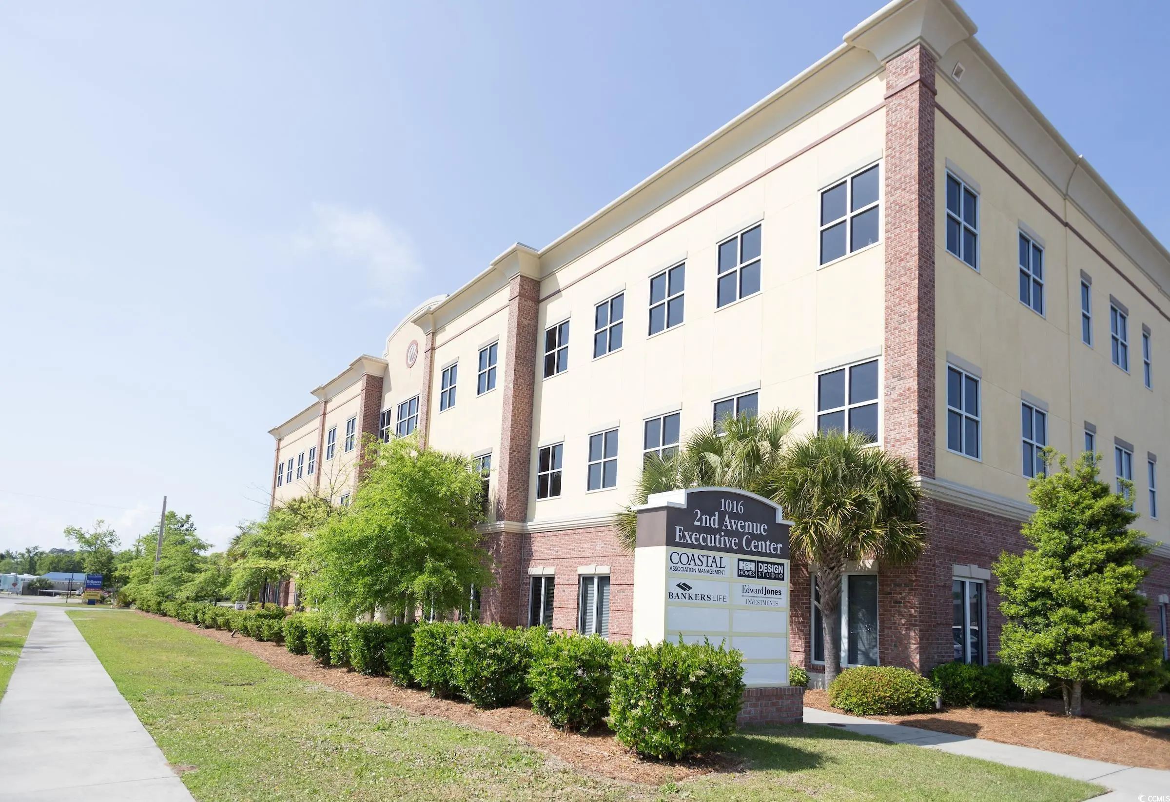 Photo of Listing #2513141