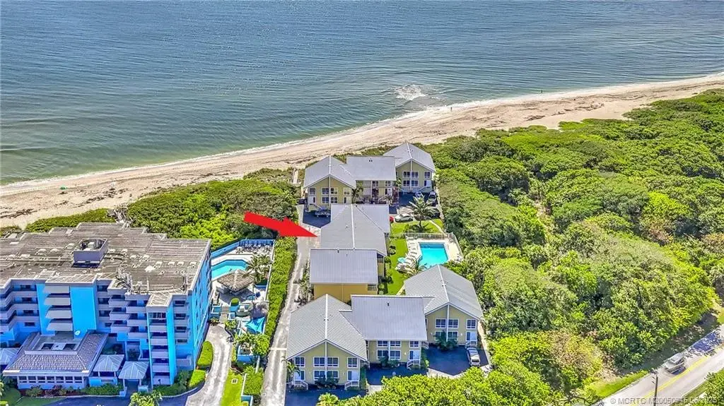 245 Macarthur Boulevard 11, Stuart