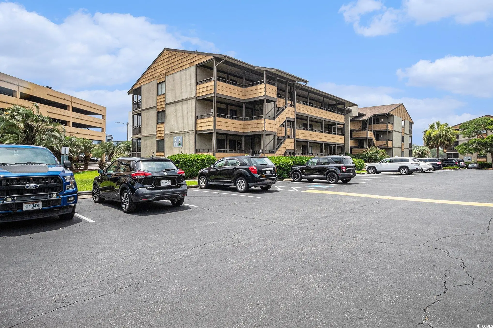 Photo of Listing #2515116