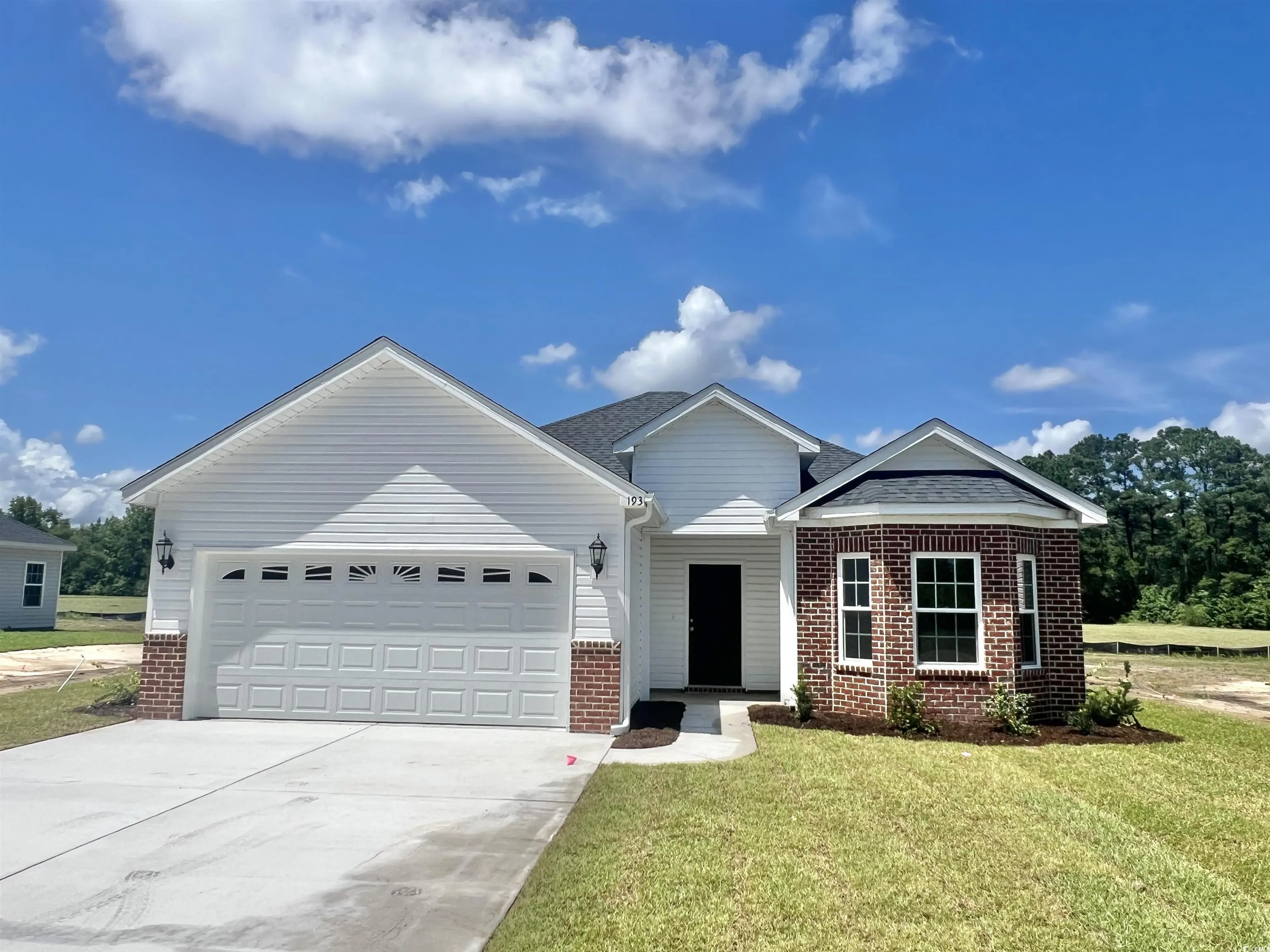 Photo of Listing #2516129