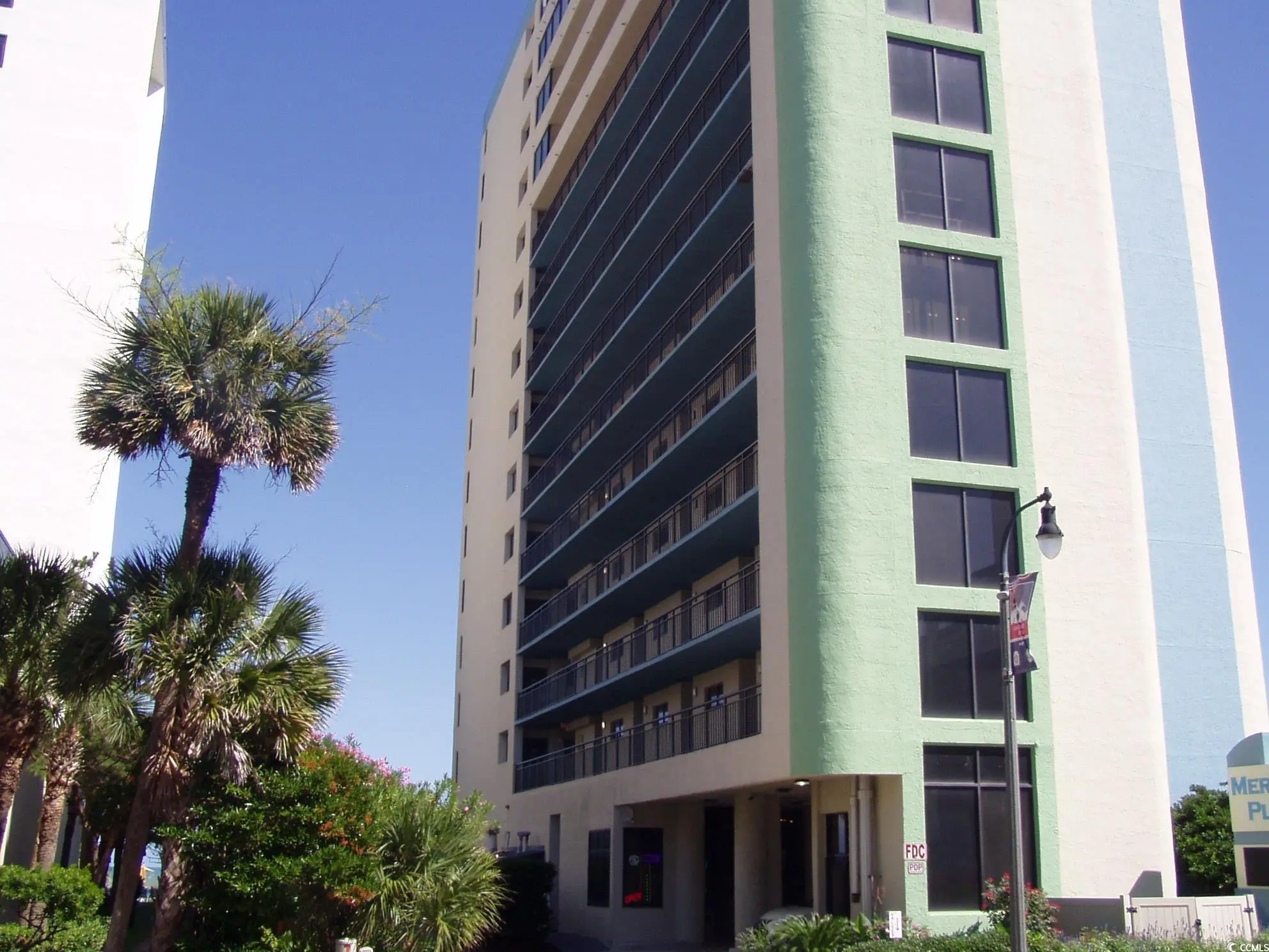 Photo of Listing #2516137