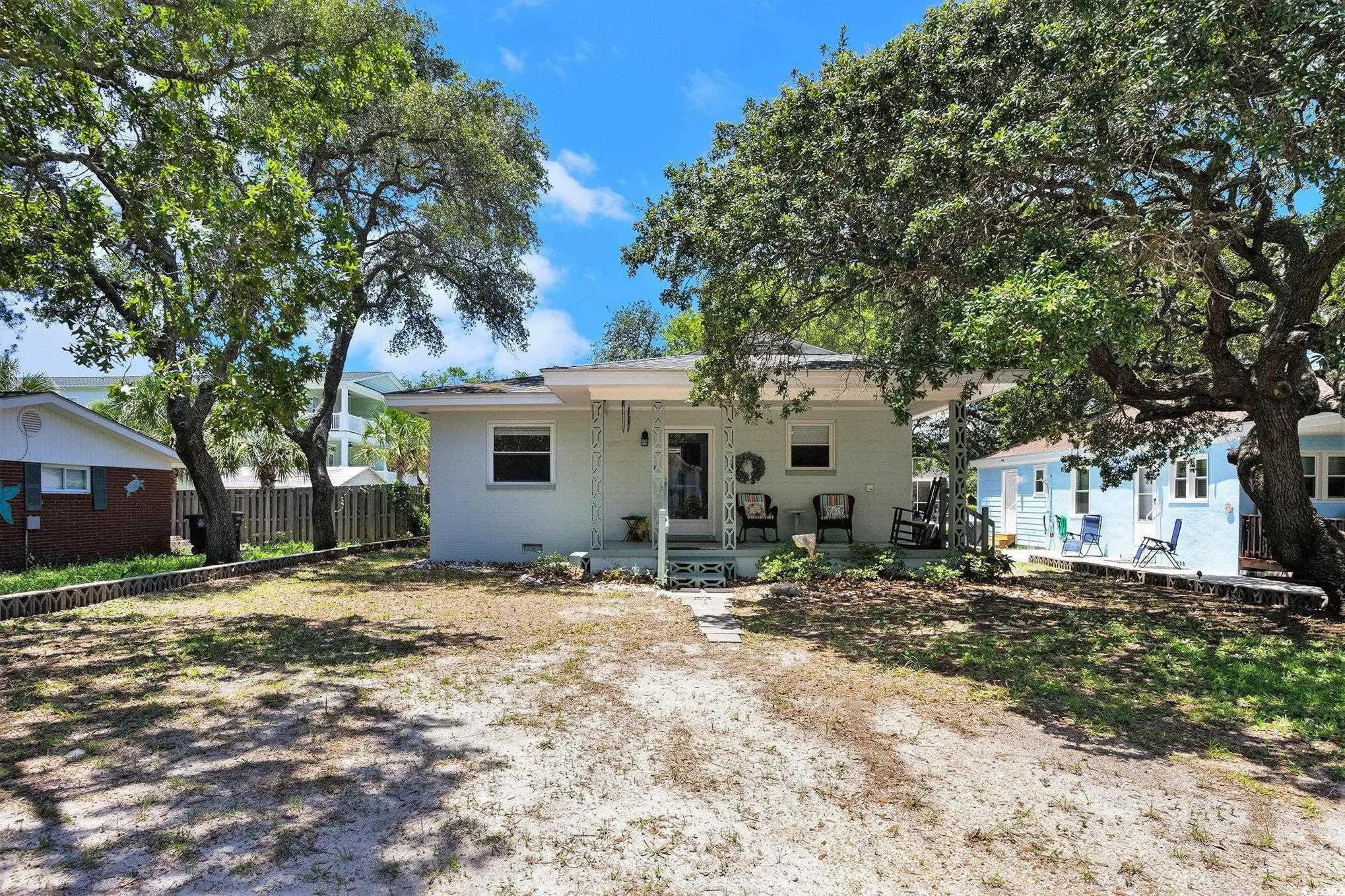 Photo of Listing #2516659