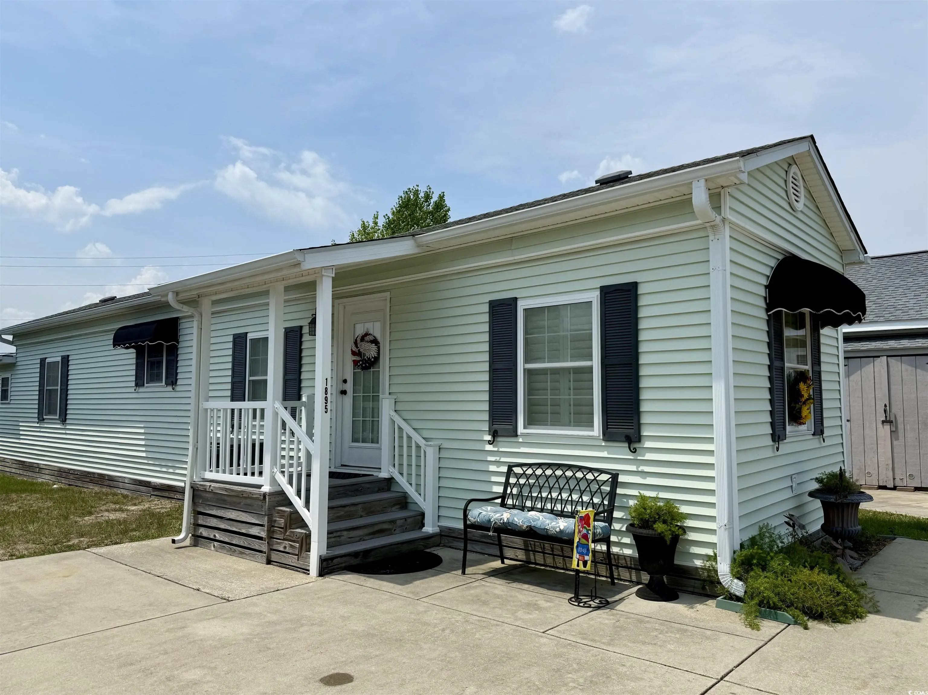 Photo of Listing #2517107