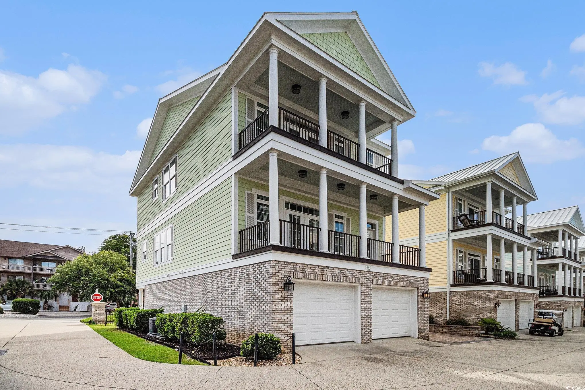 Photo of Listing #2517529