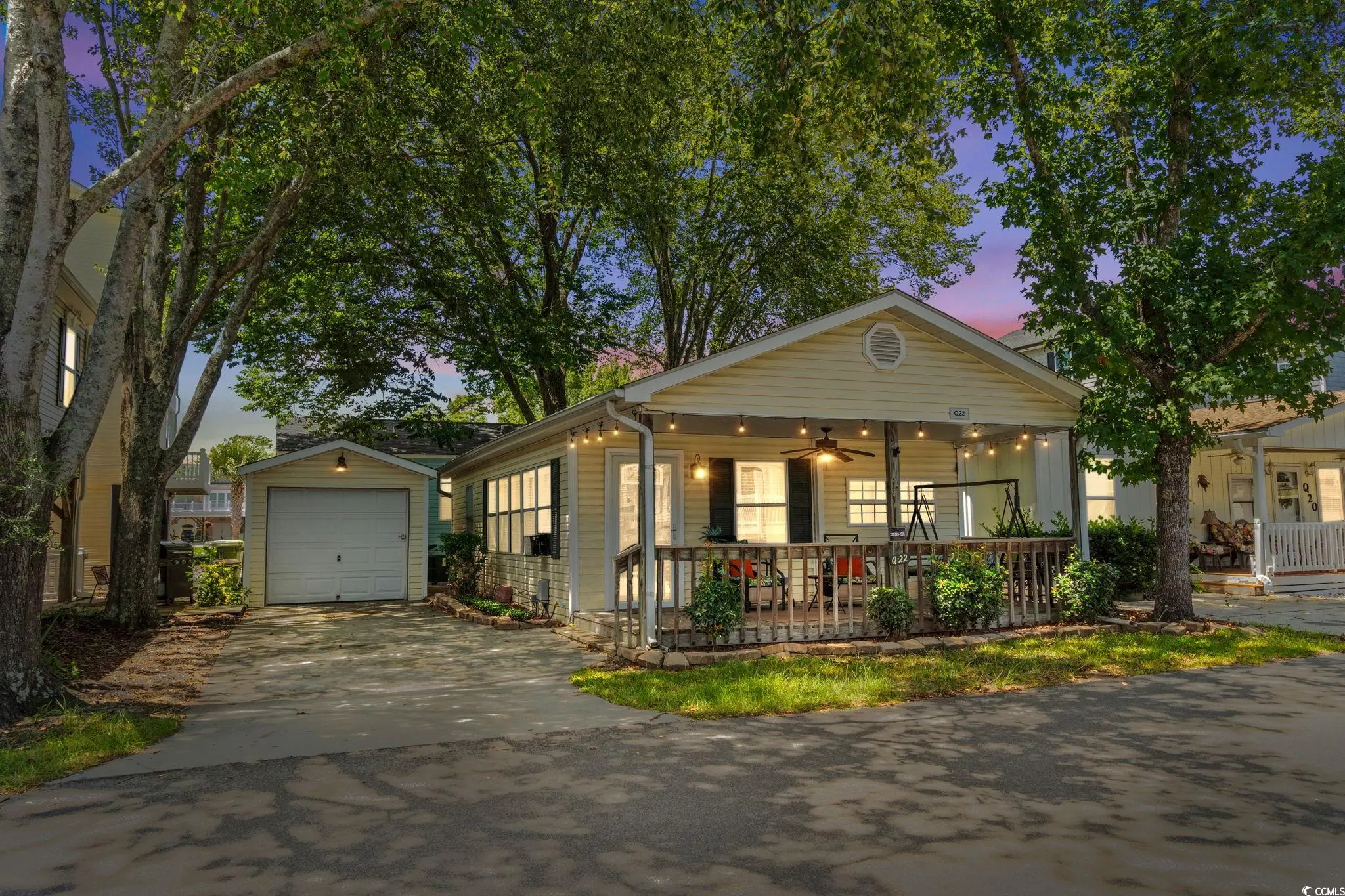 Photo of Listing #2518302