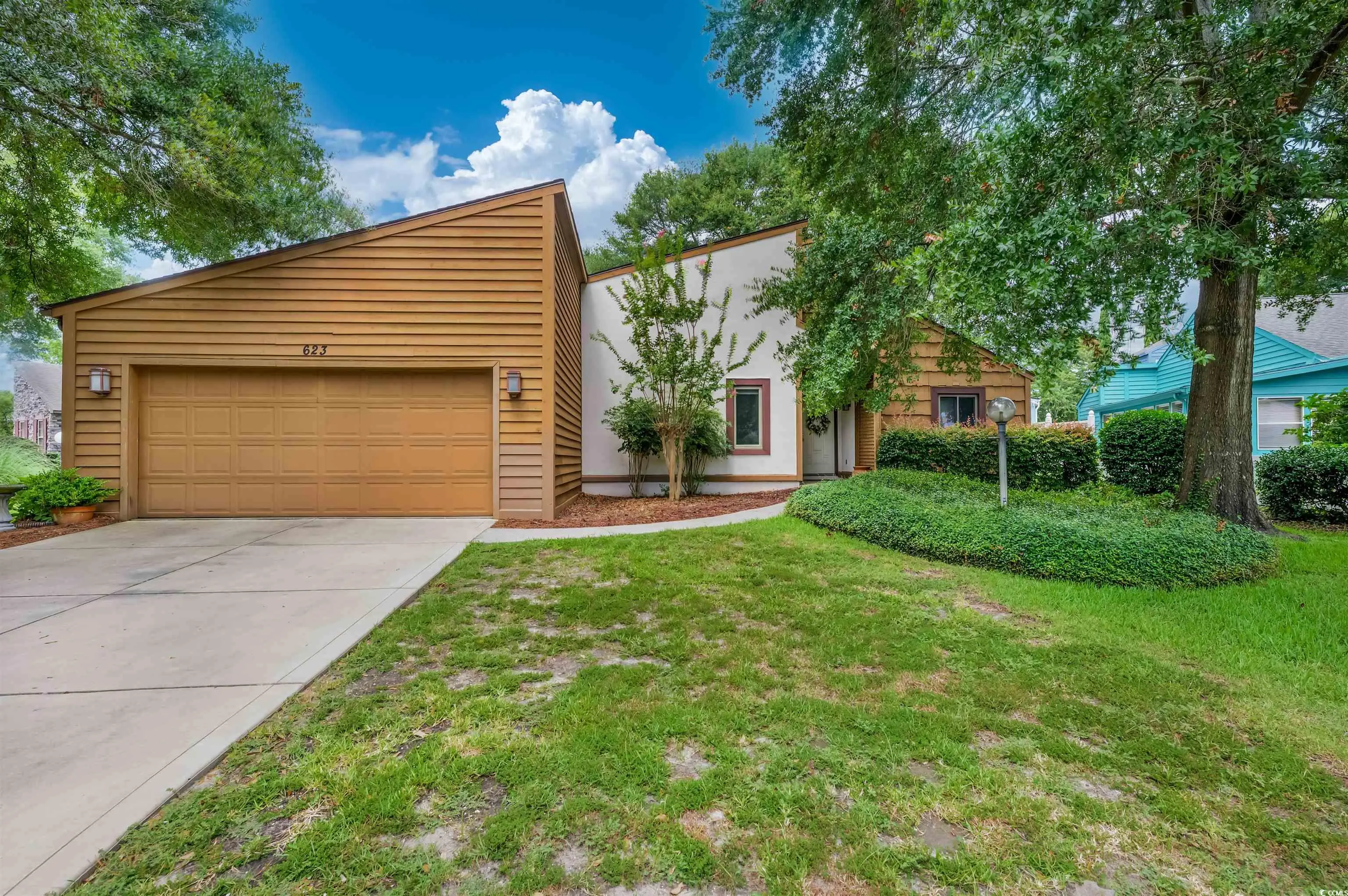 Photo of Listing #2518695