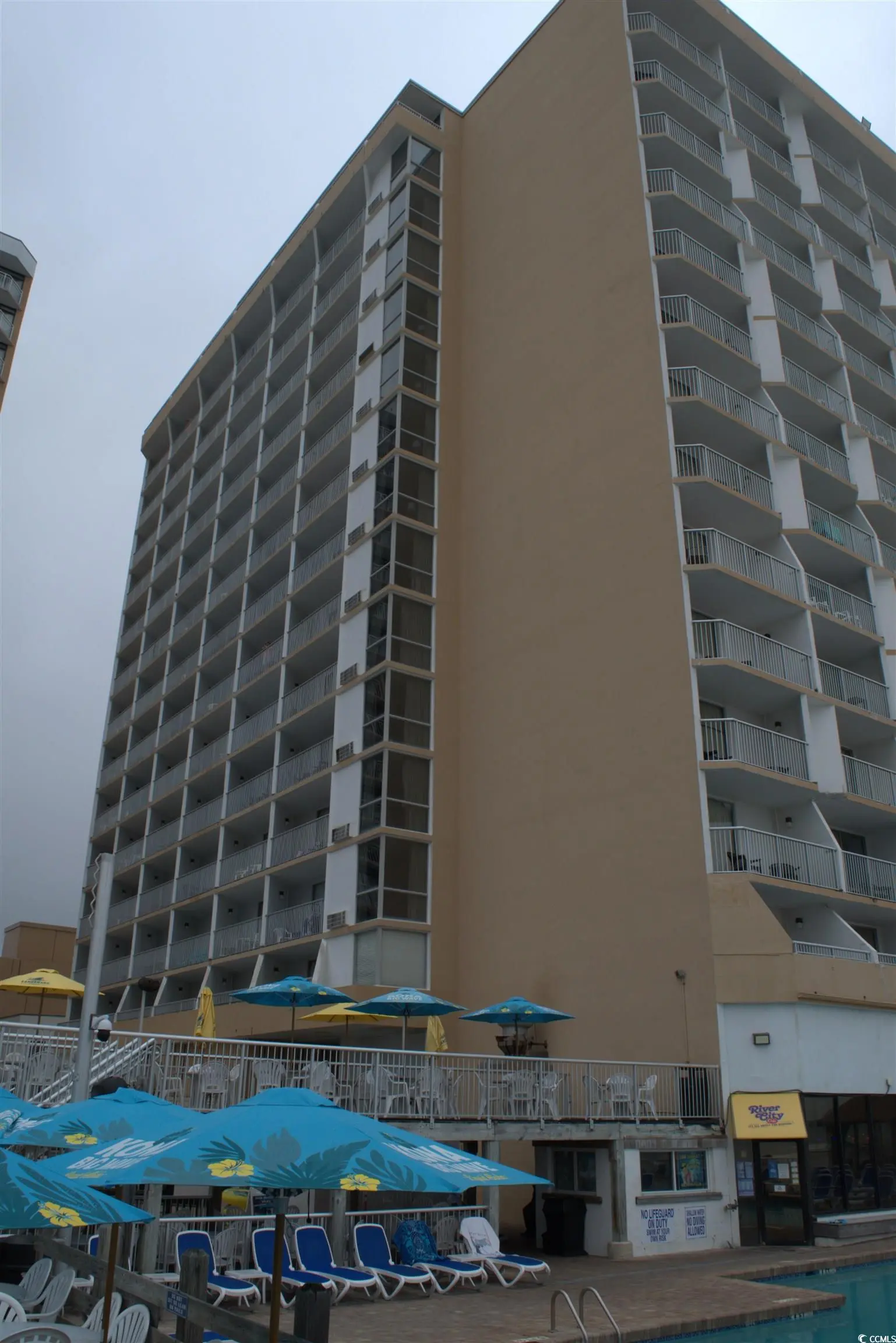 Photo of Listing #2520366