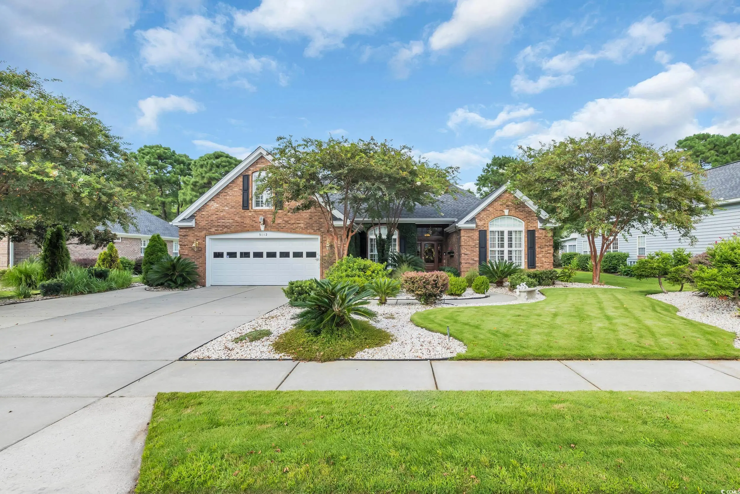 Photo of Listing #2520440