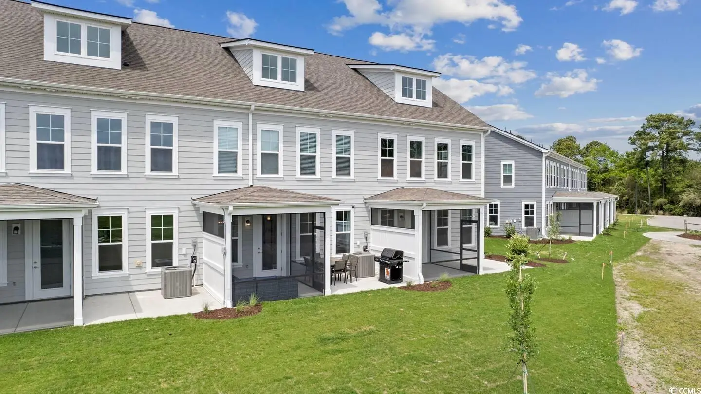 Photo of Listing #2520582