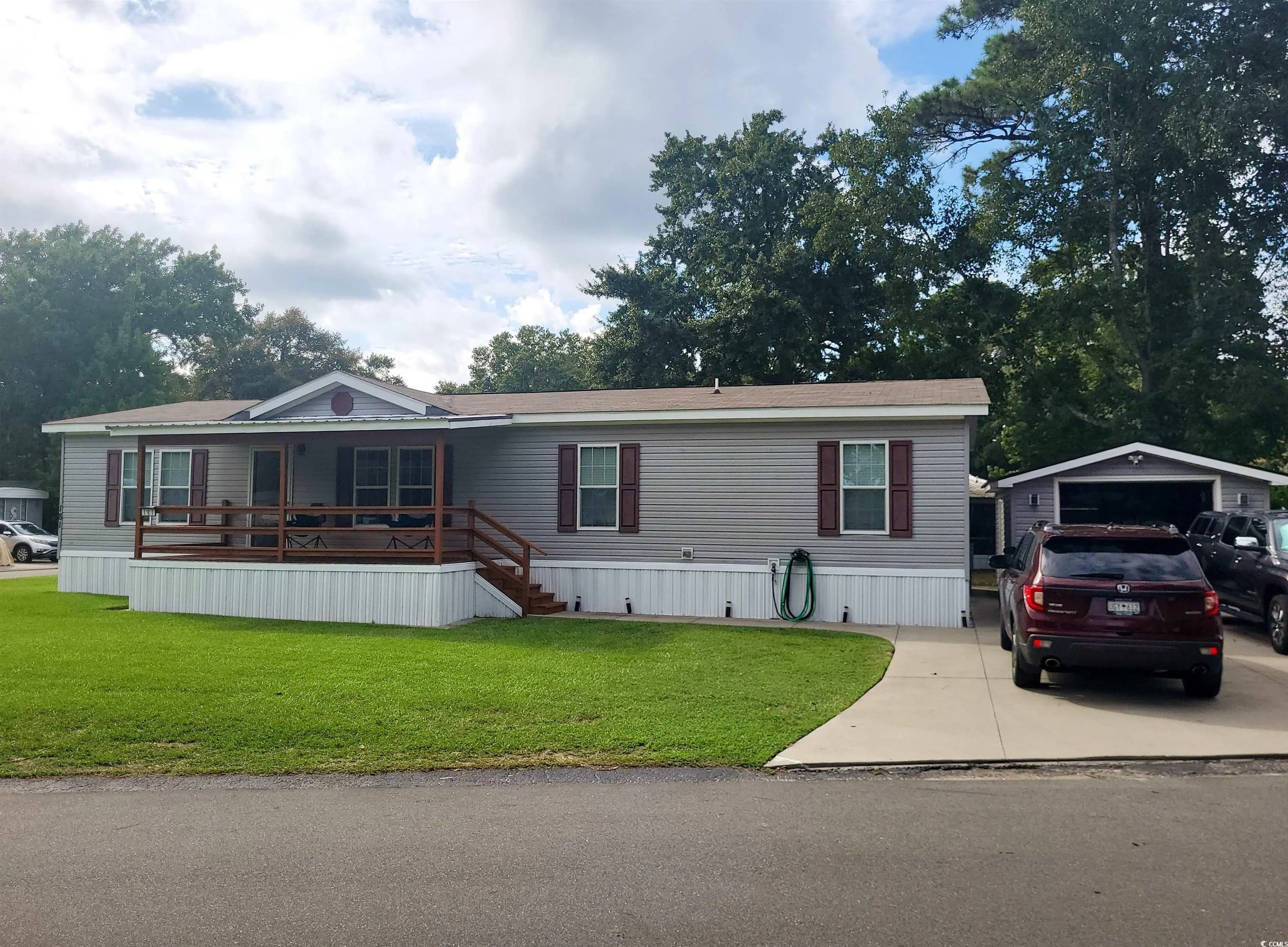 Photo of Listing #2520643