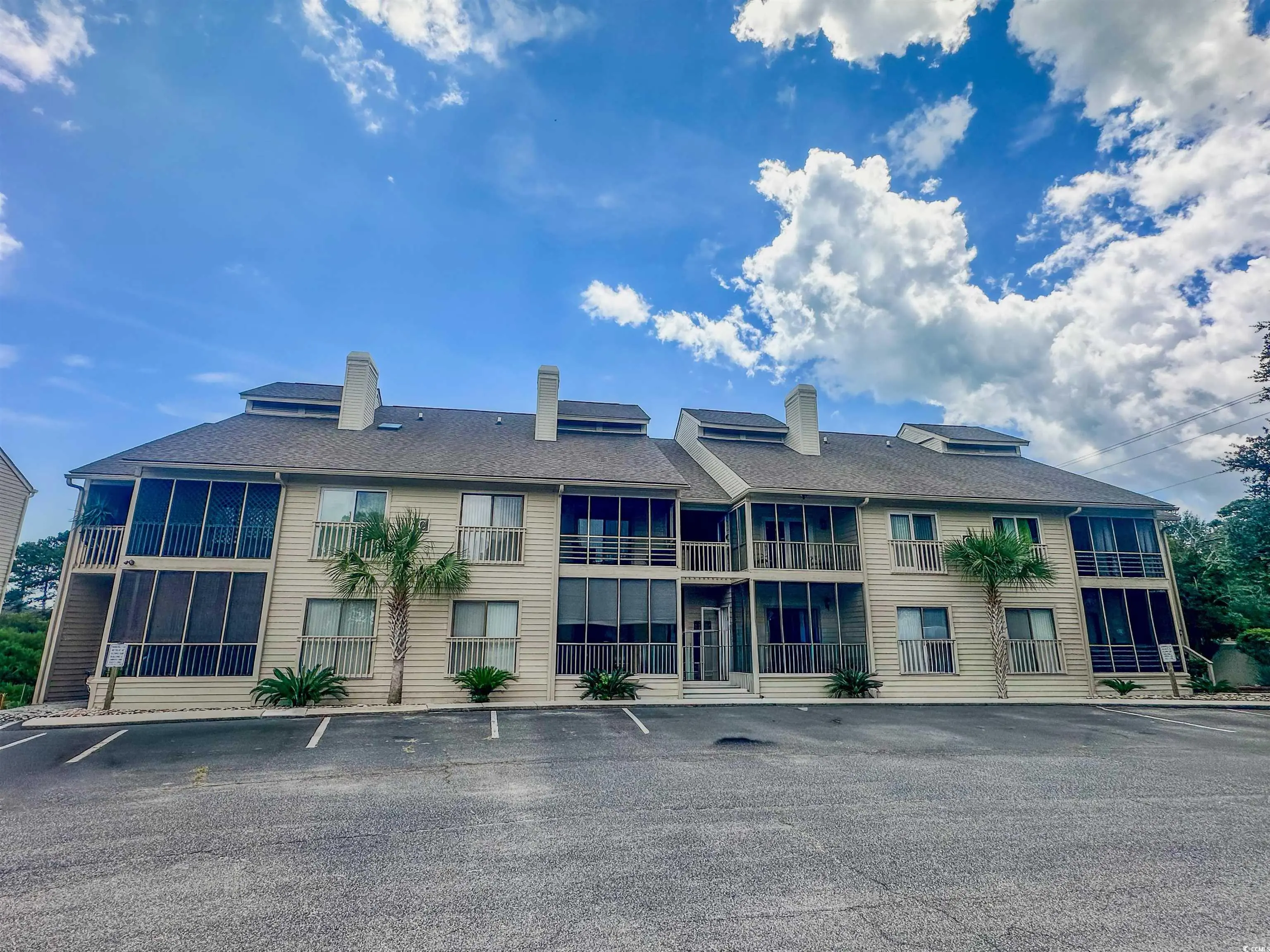 Photo of Listing #2520992