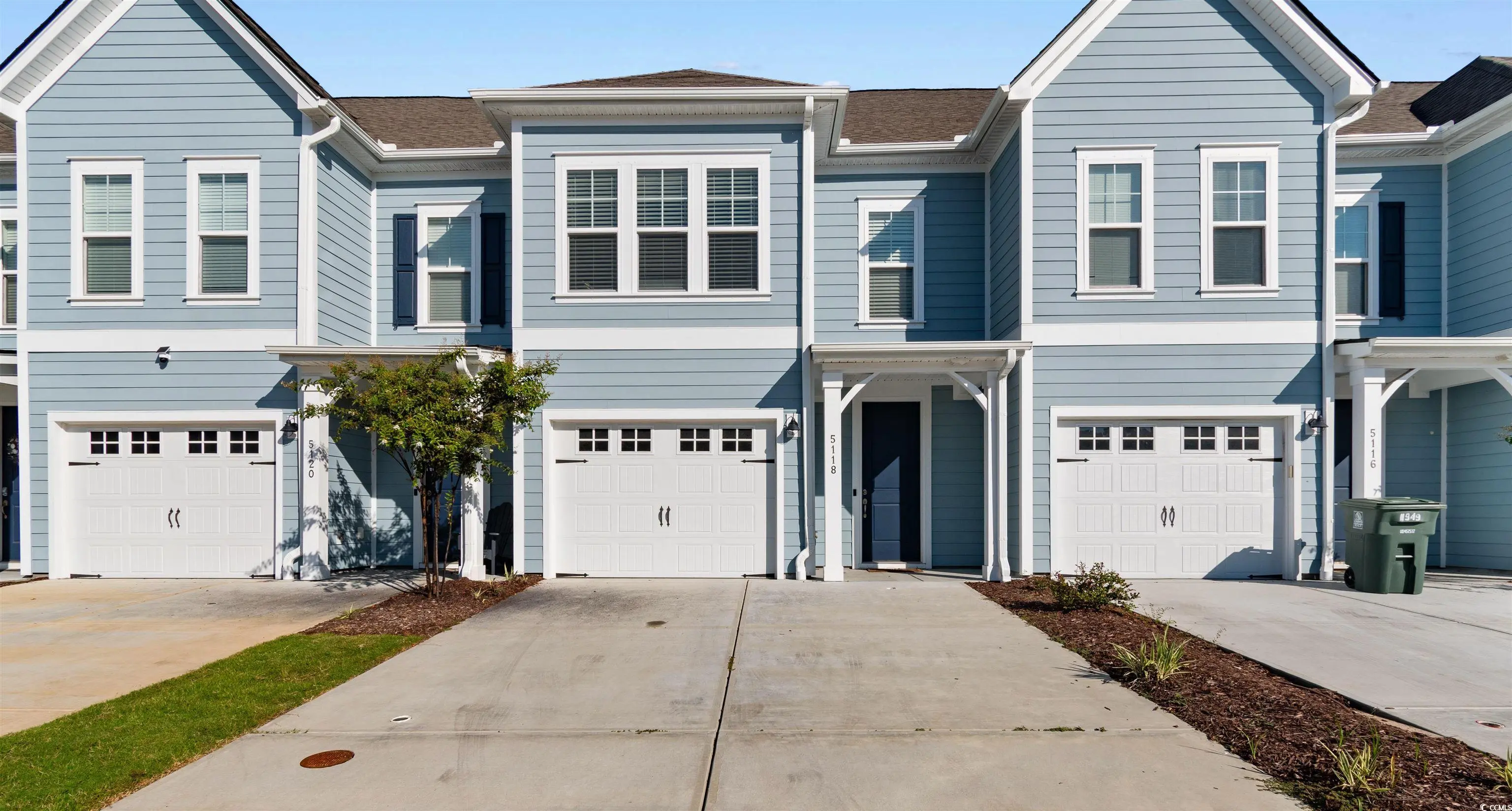 Photo of Listing #2521141