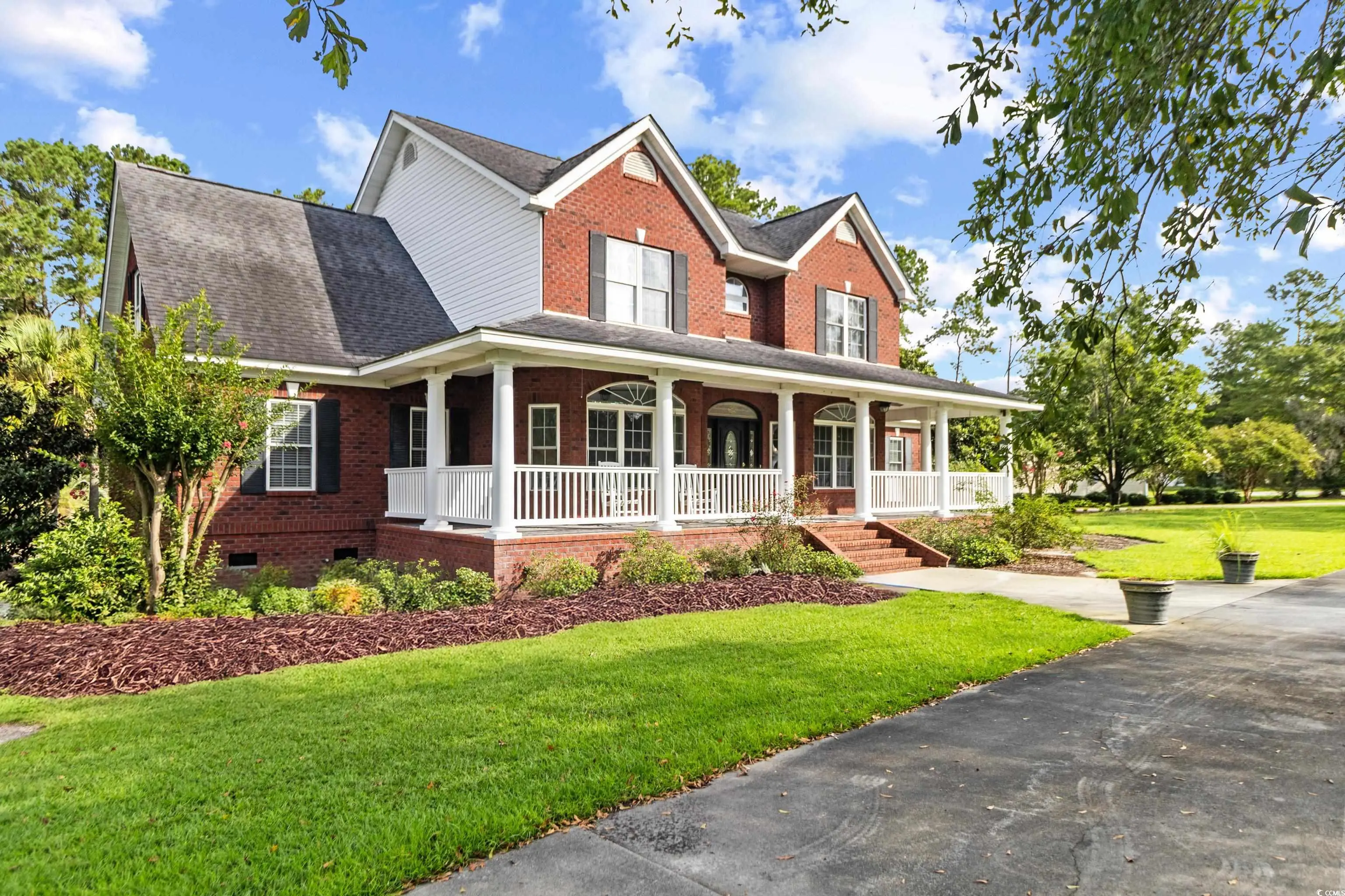 Photo of Listing #2521553