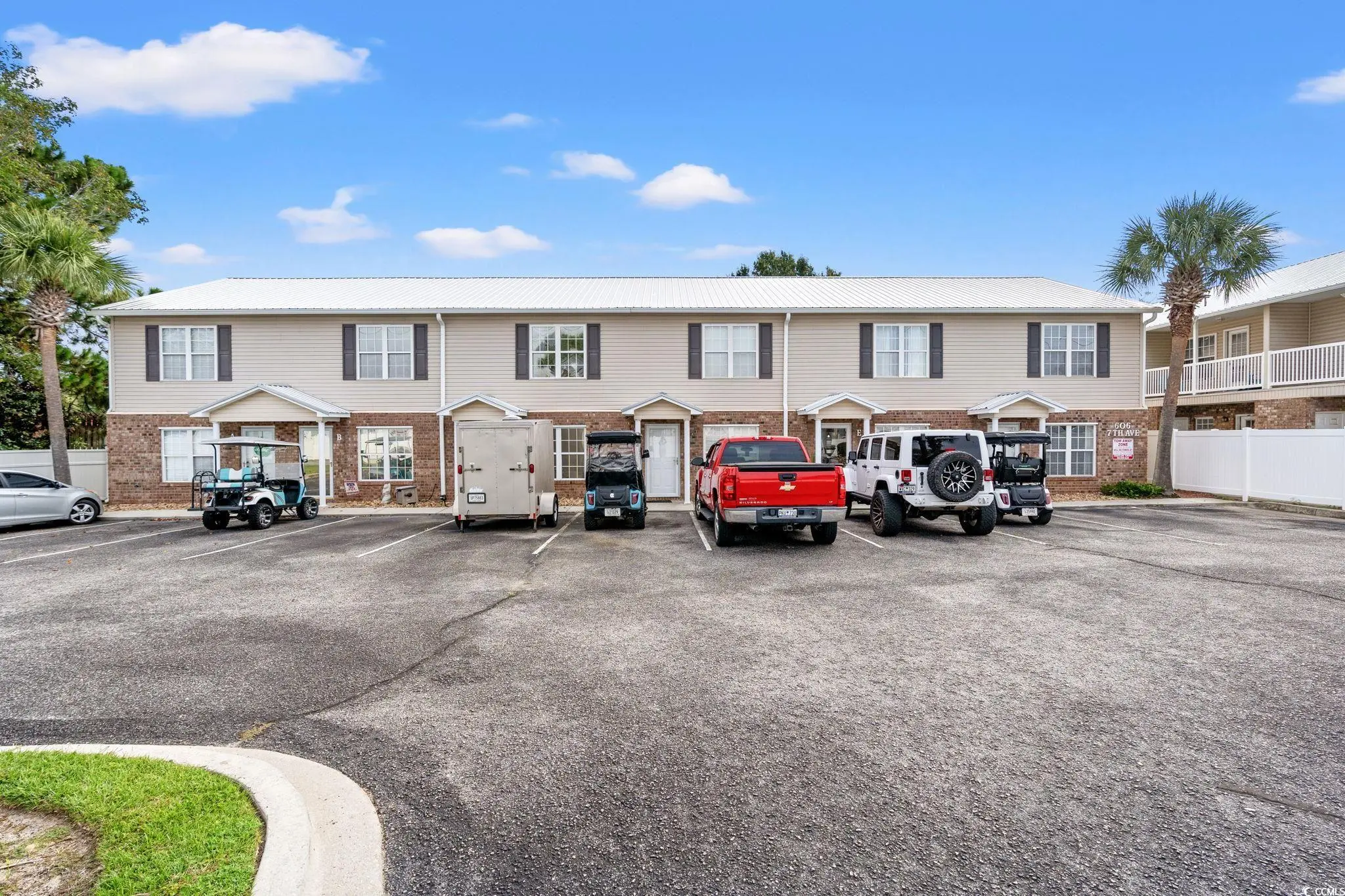 Photo of Listing #2521710