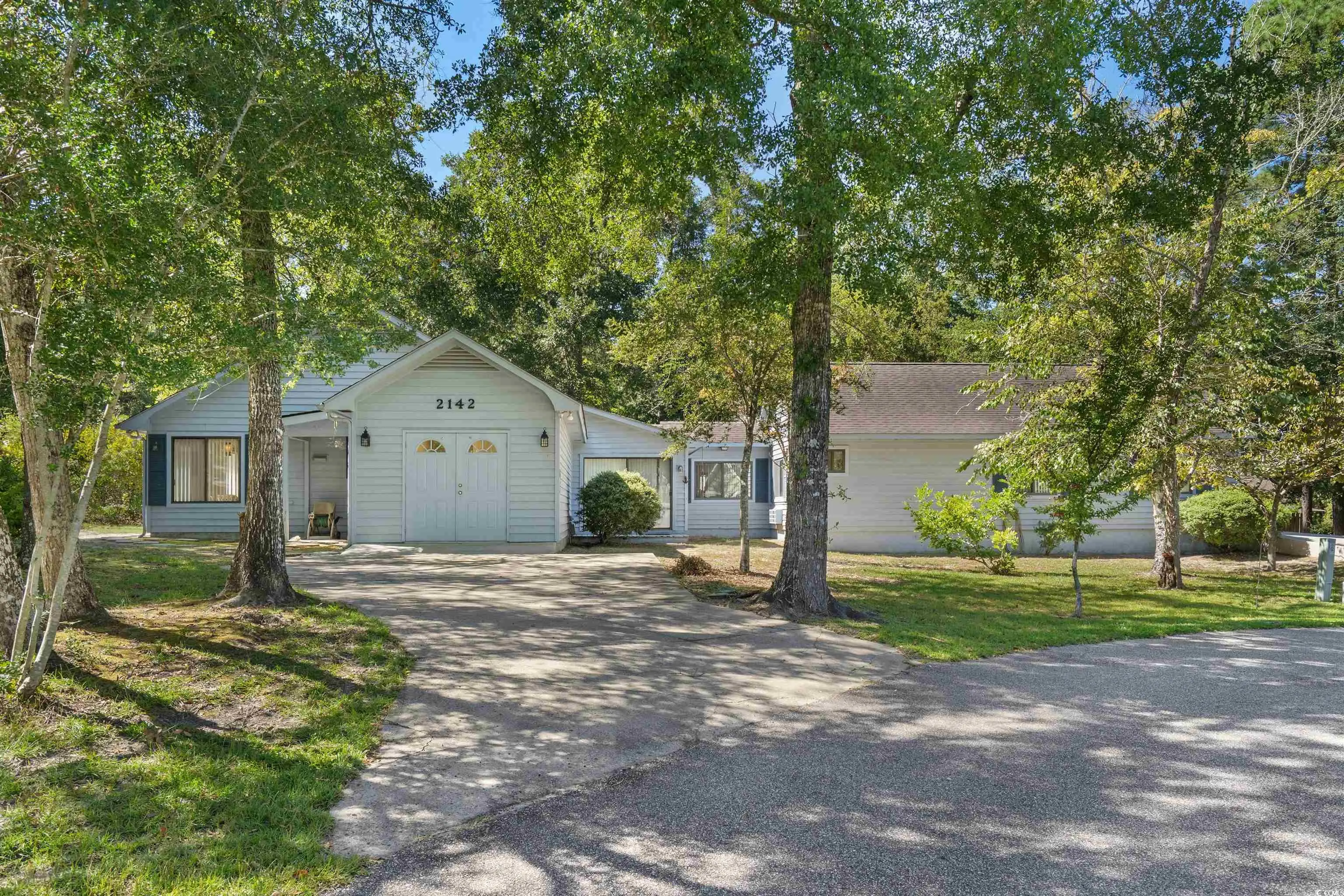 Photo of Listing #2521754