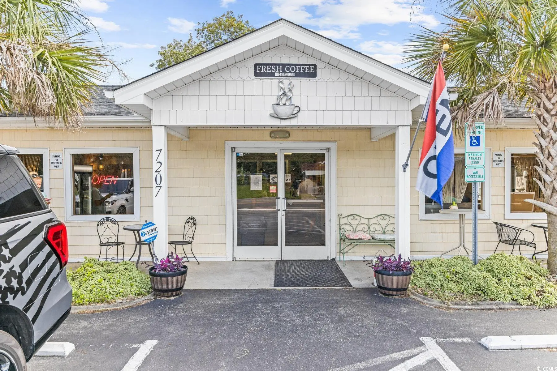 Photo of Listing #2521803