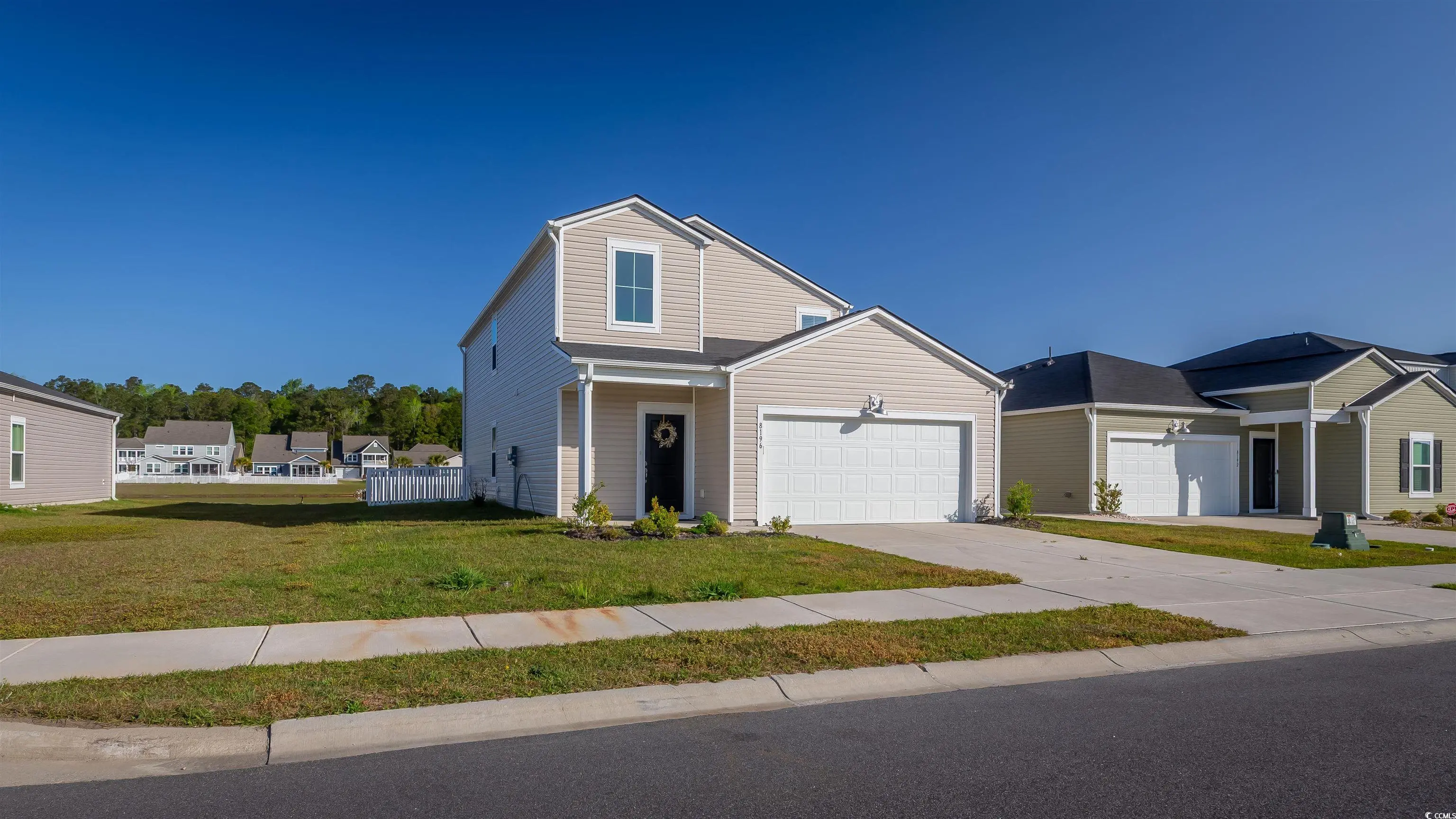 Photo of Listing #2522368