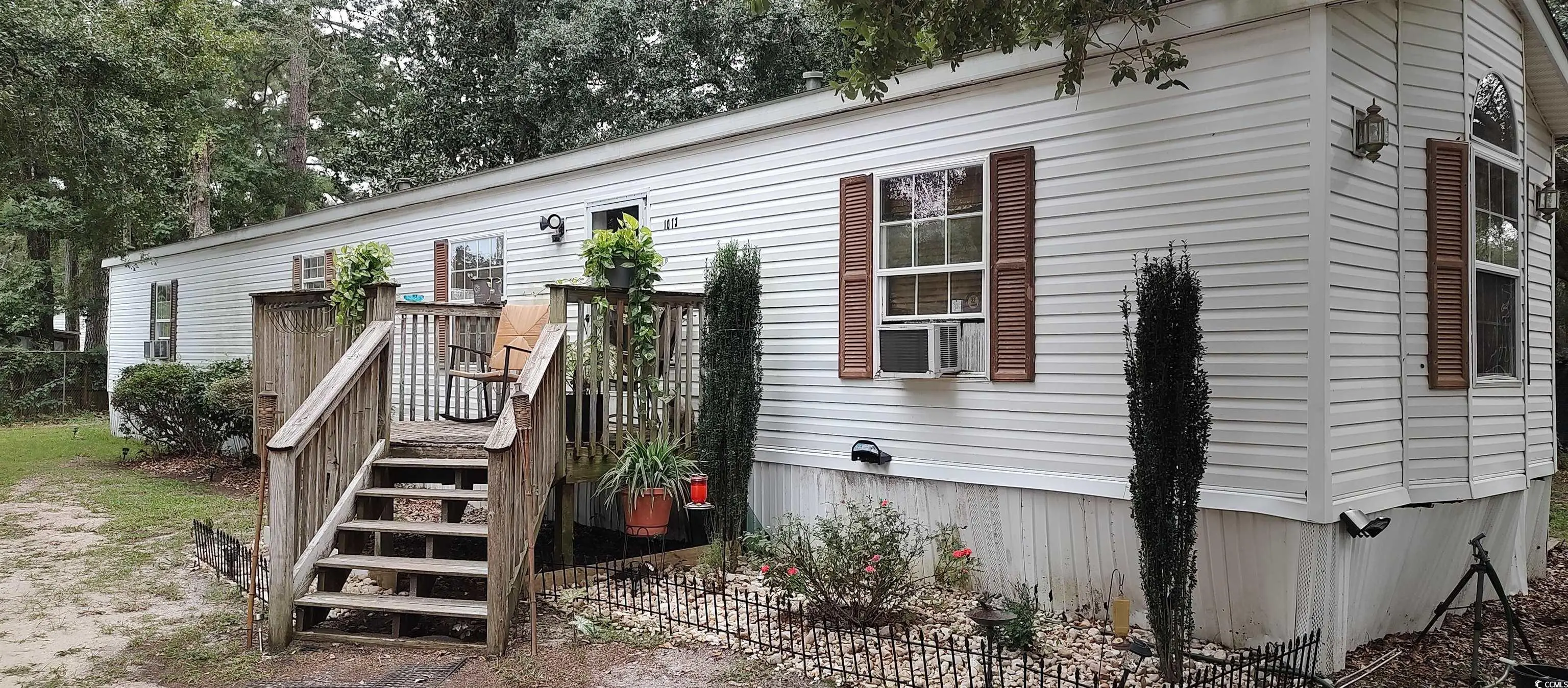 Photo of Listing #2522369