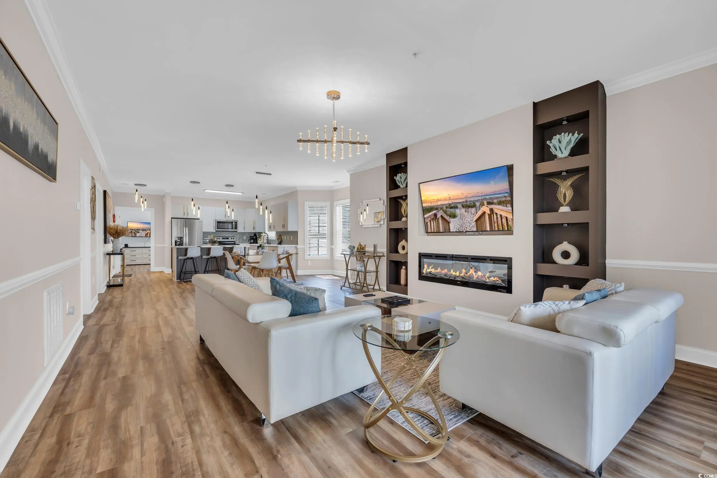 Photo of Listing #2522429