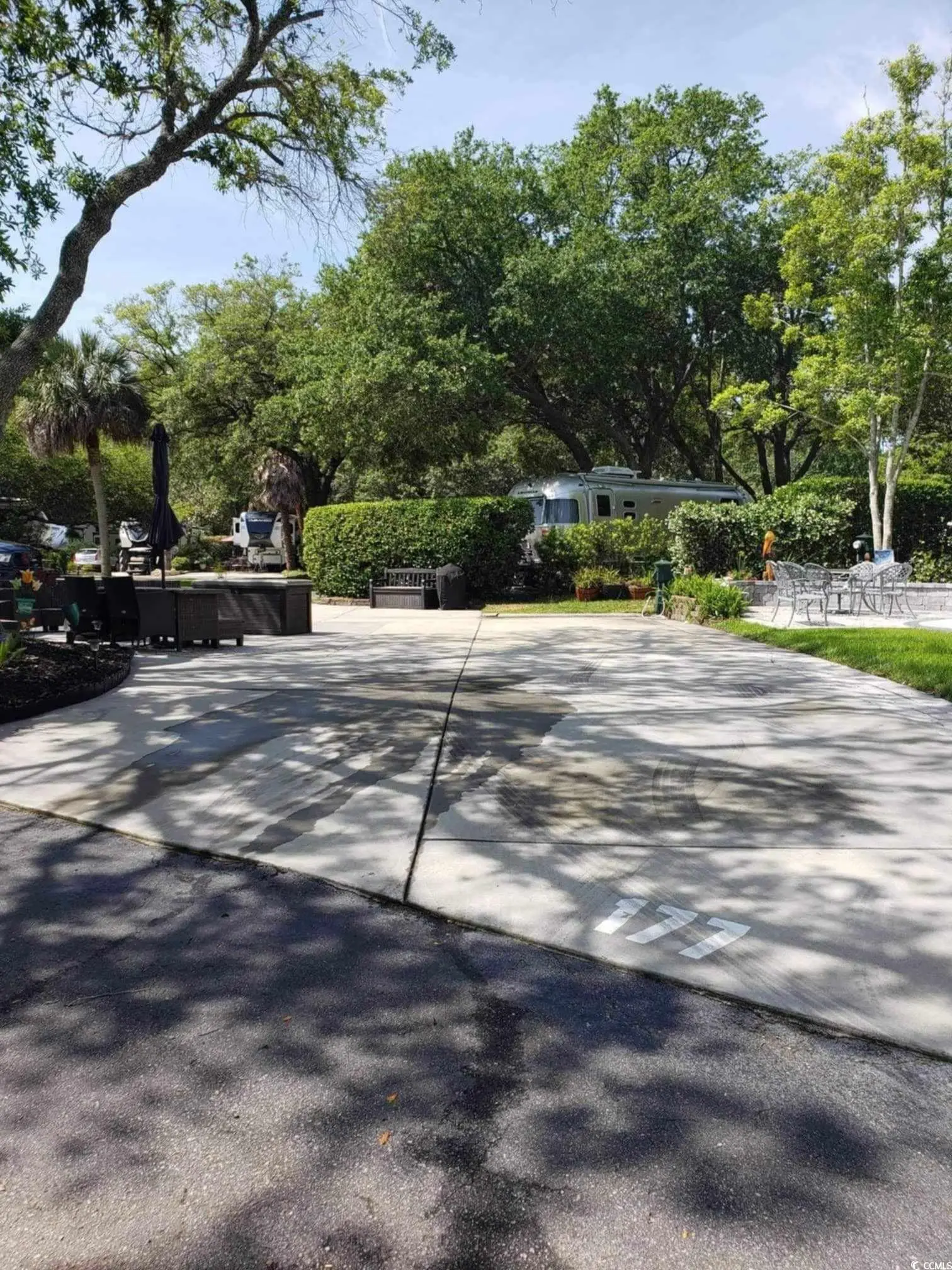 Photo of Listing #2523383