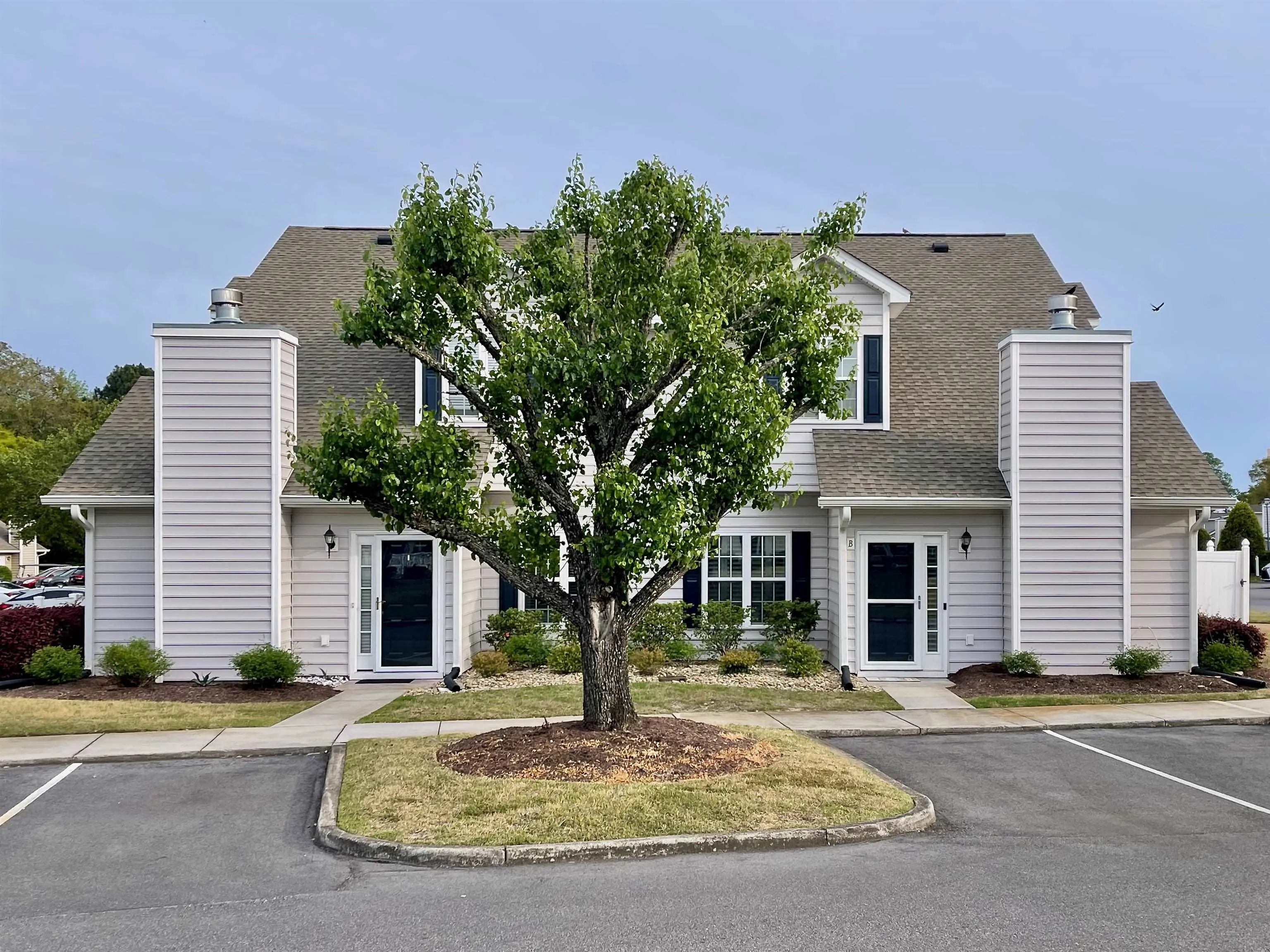 Photo of Listing #2523635