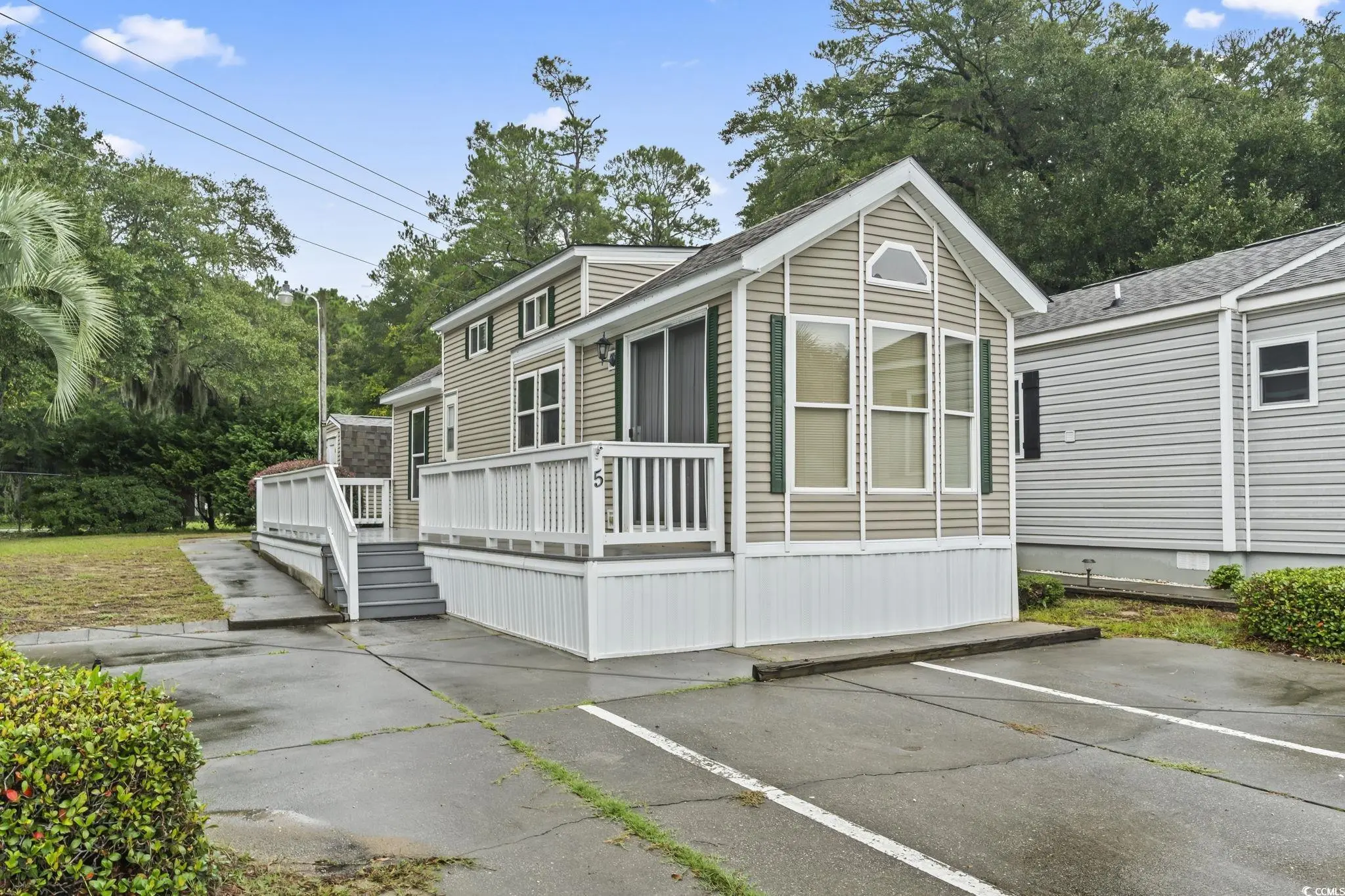 Photo of Listing #2523738