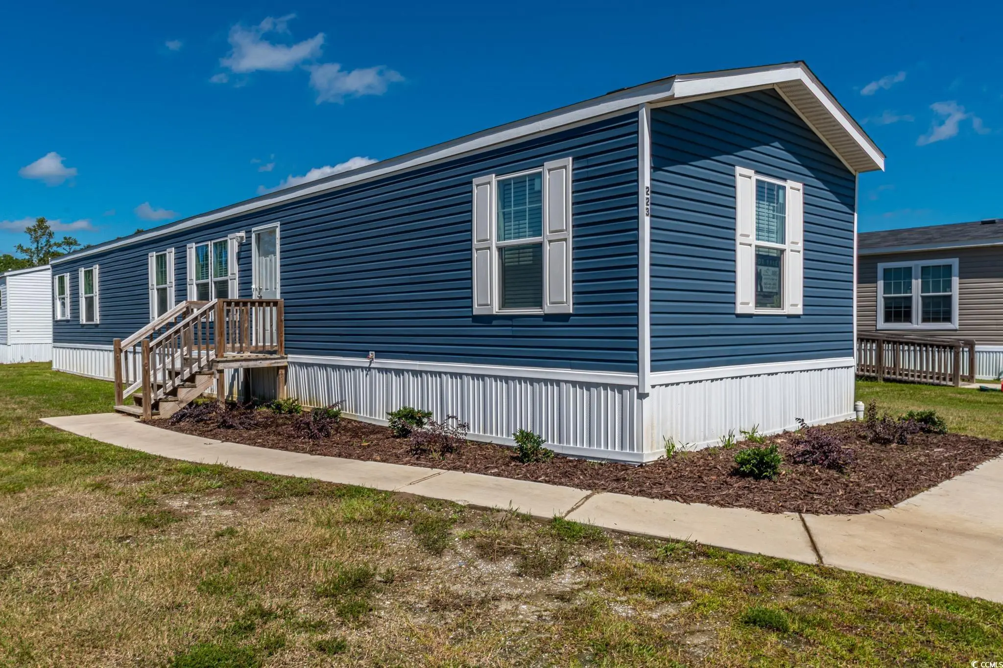 Photo of Listing #2524002