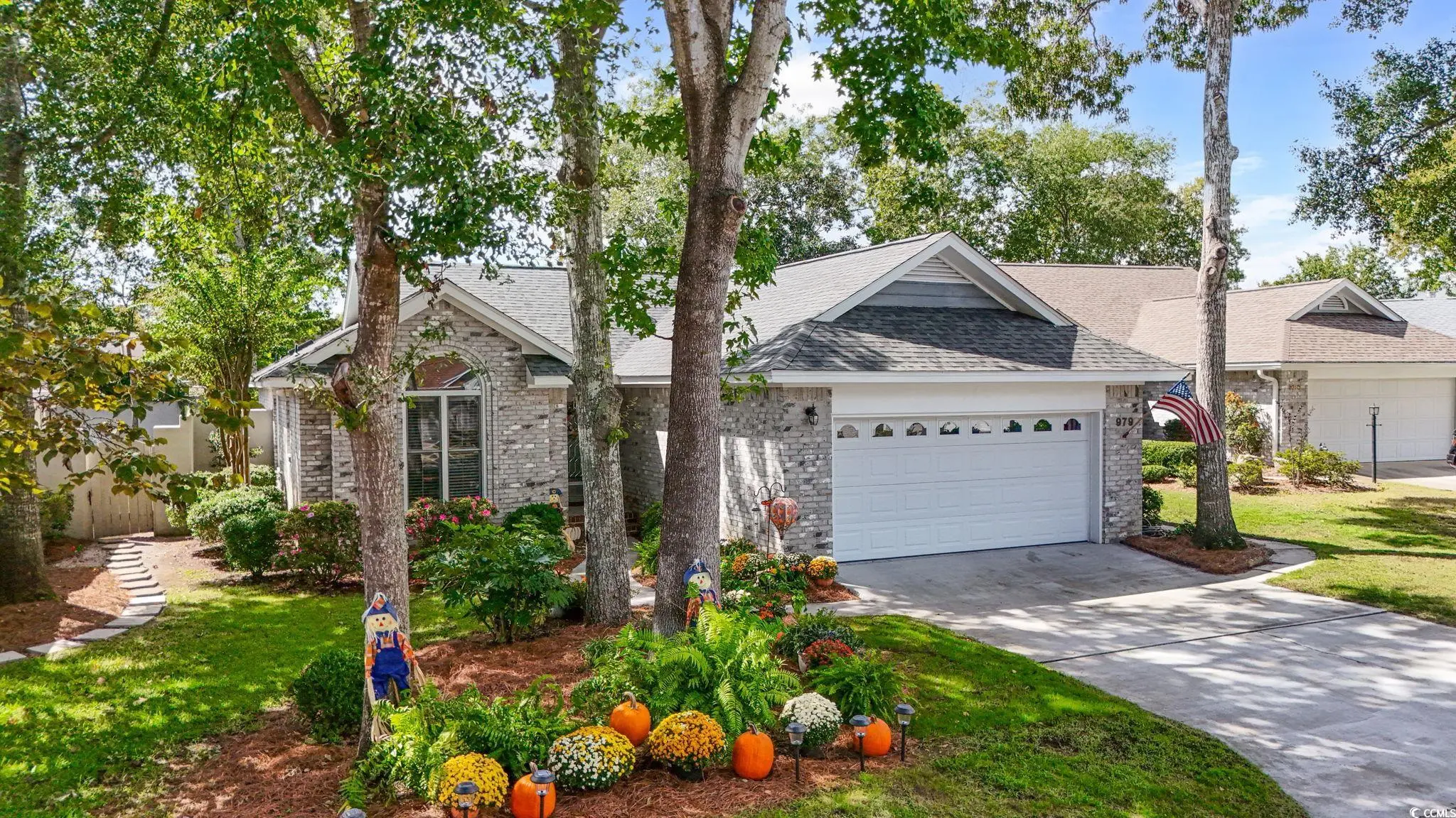 Photo of Listing #2524333