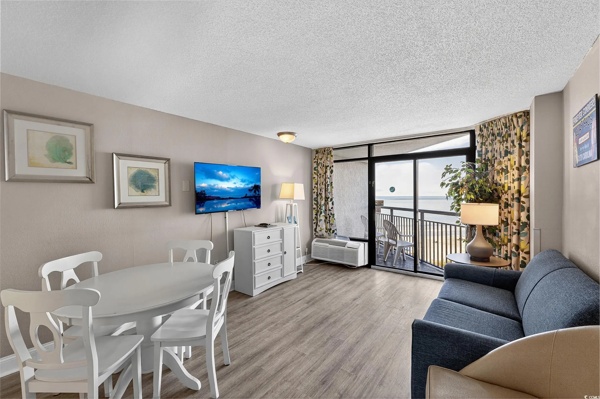 Photo of Listing #2525106