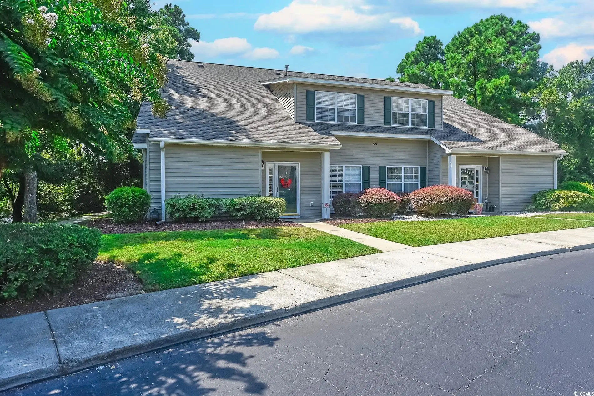 Photo of Listing #2525121