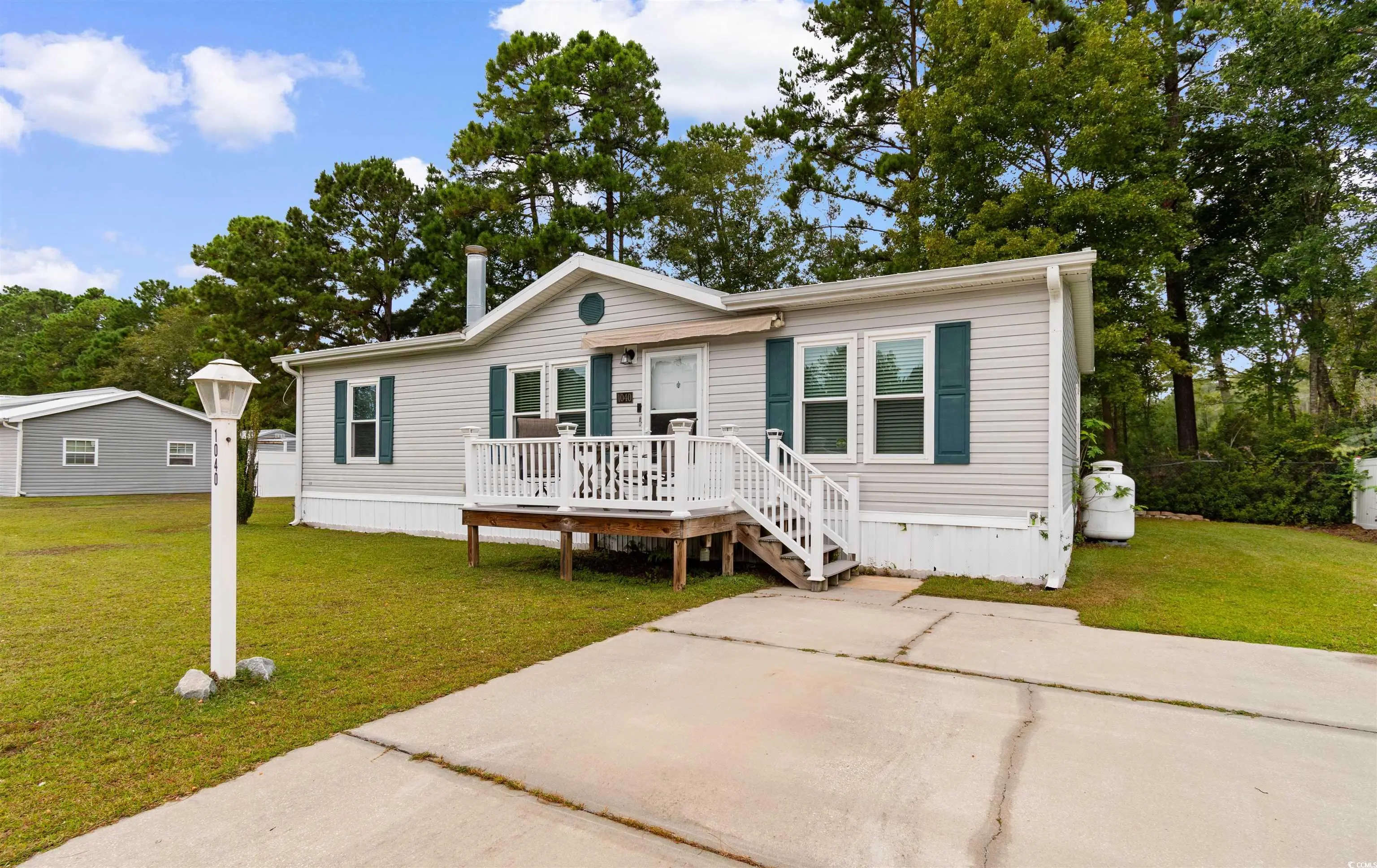 Photo of Listing #2525142