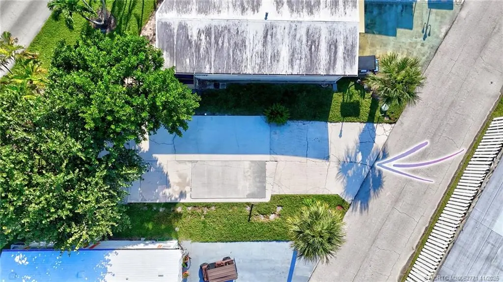 4 of 72 - 2105 Nettles Boulevard, Jensen Beach, FL
